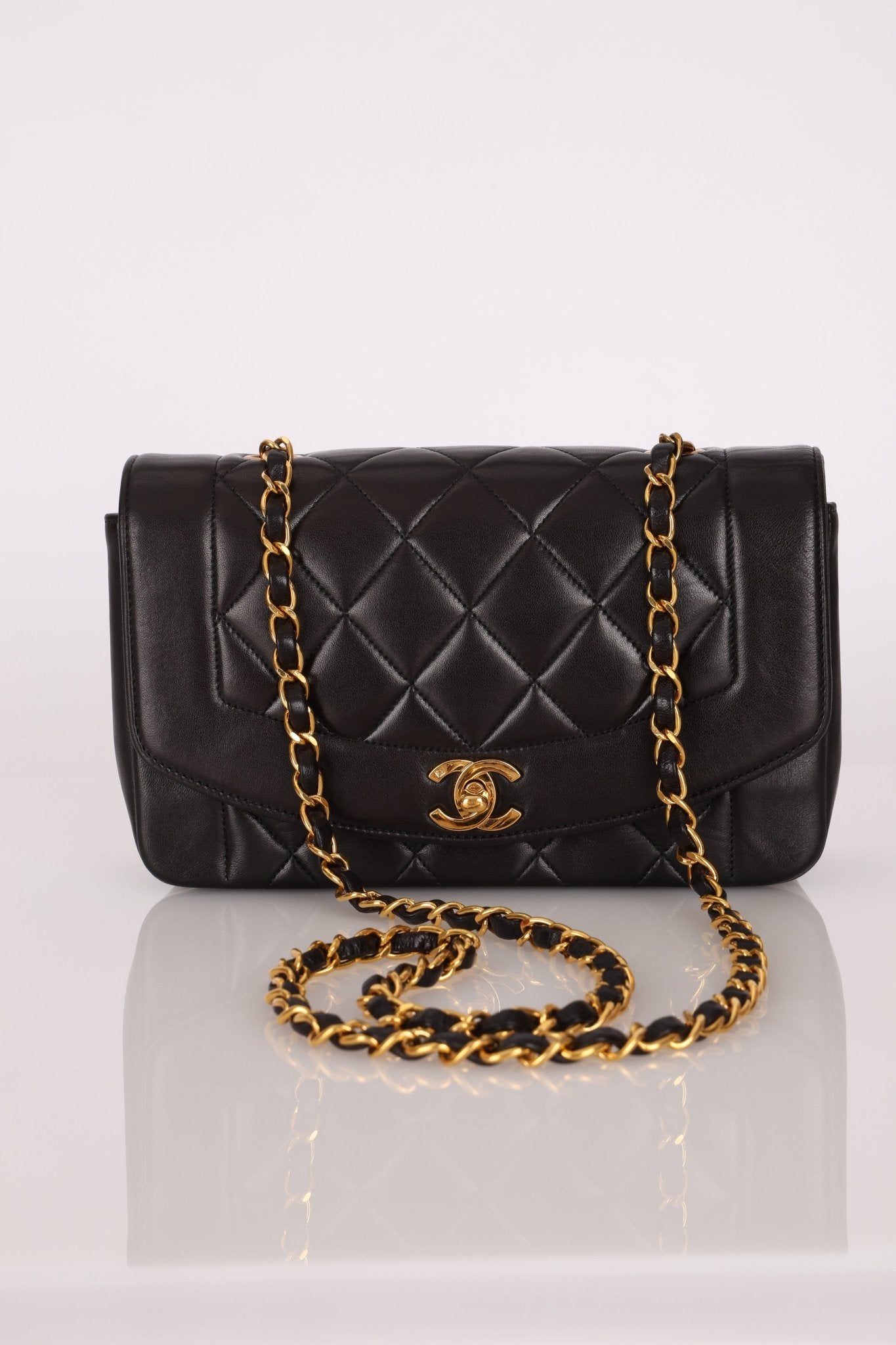 Chanel 1994 Lambskin Small Diana - FashioNica