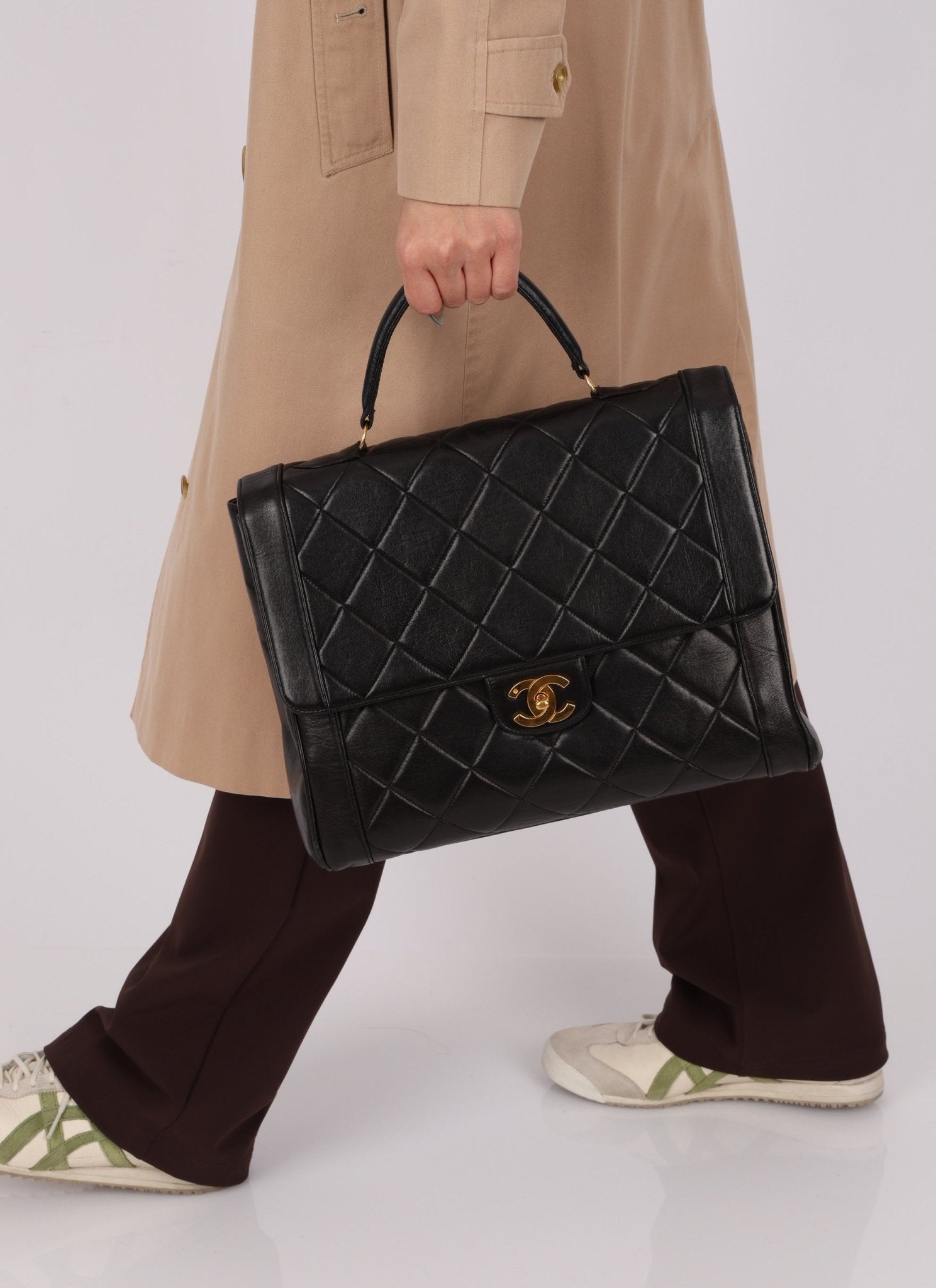 Chanel 1994 Lambskin Turnlock Top Handle Kelly - FashioNica