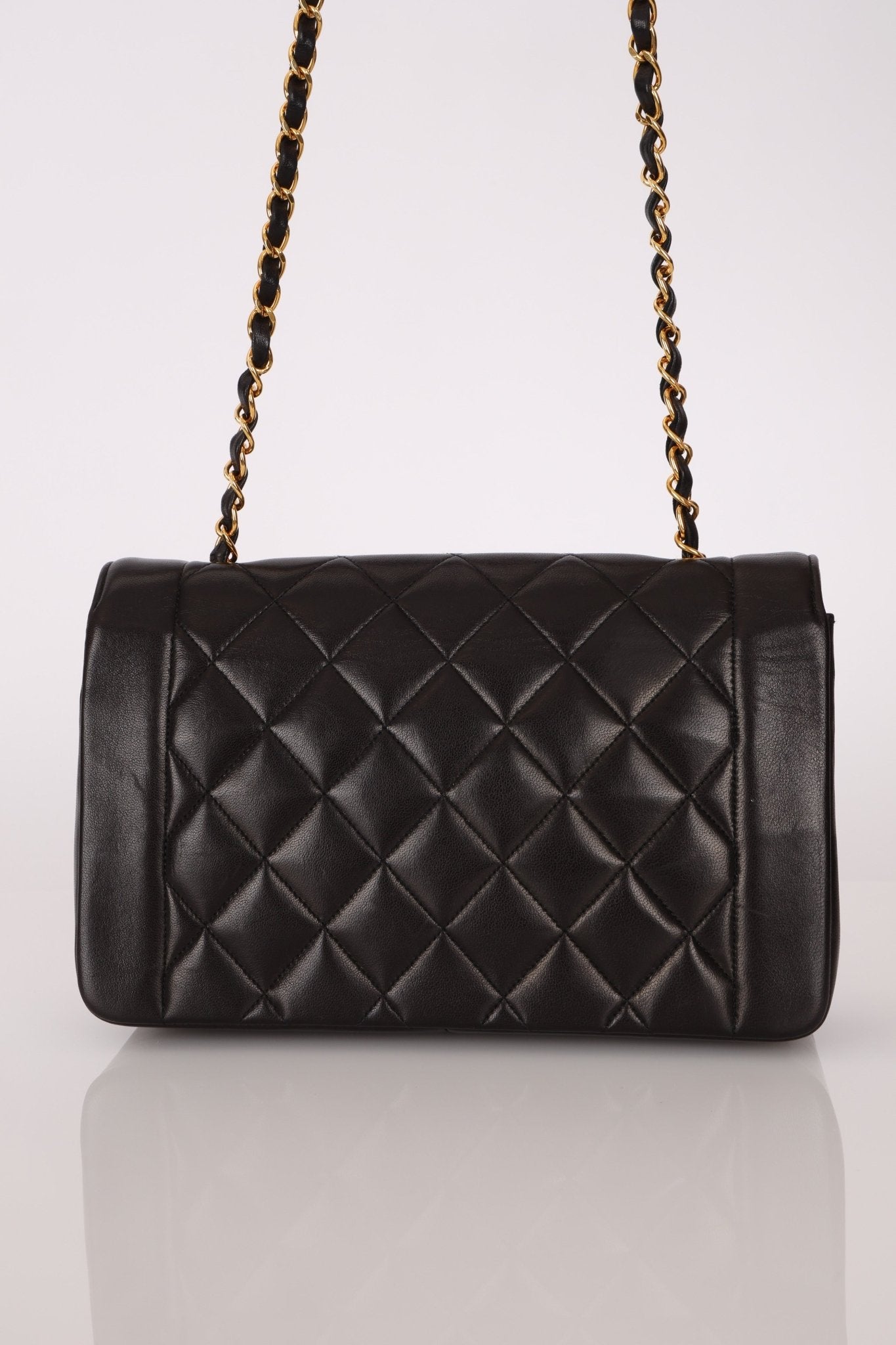 Chanel 1995 Lambskin Medium Diana Flap 24K GP - FashioNica