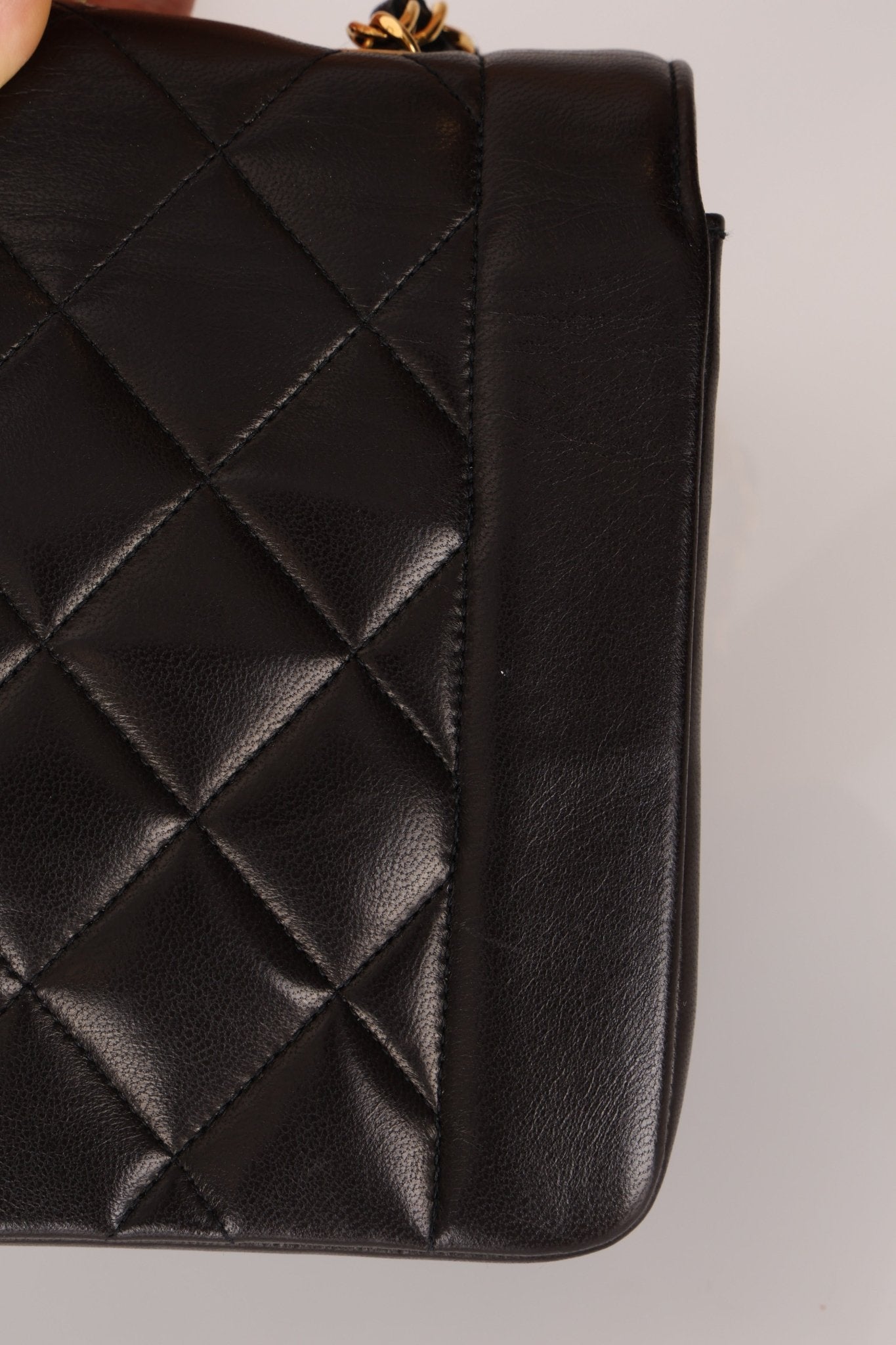 Chanel 1995 Lambskin Medium Diana Flap 24K GP - FashioNica