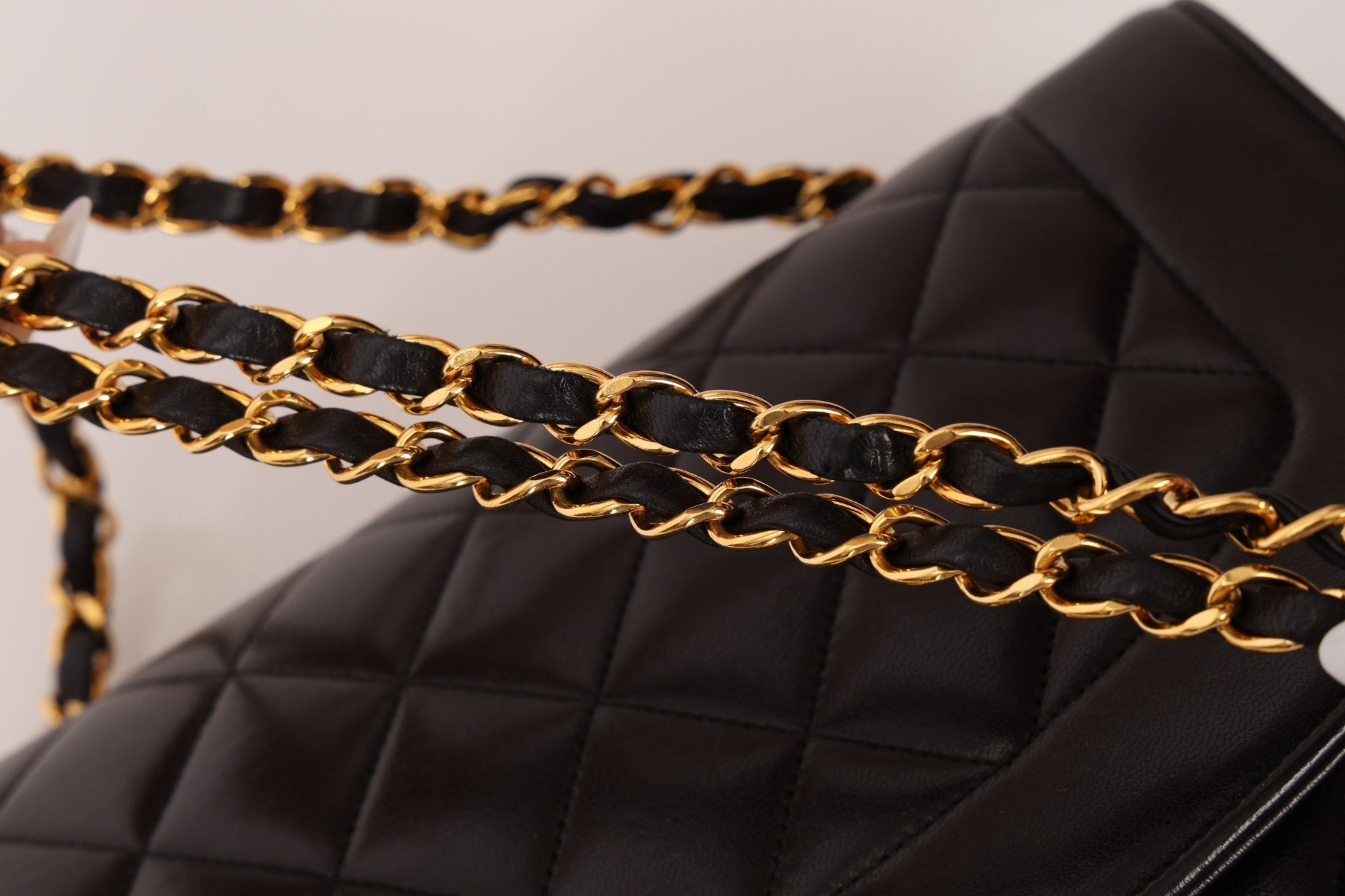 Chanel 1995 Lambskin Medium Diana Flap 24K GP - FashioNica