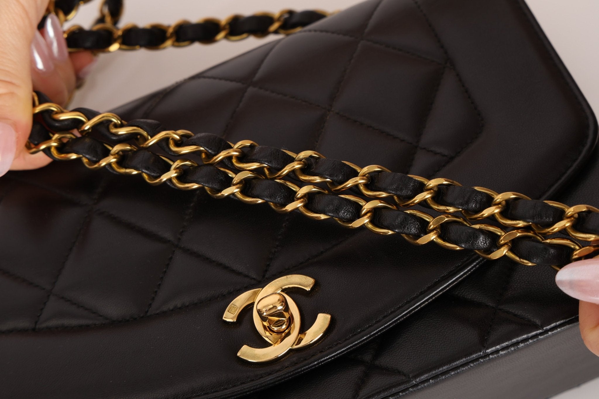 Chanel 1995 Lambskin Small Diana Flap 24K GP - FashioNica