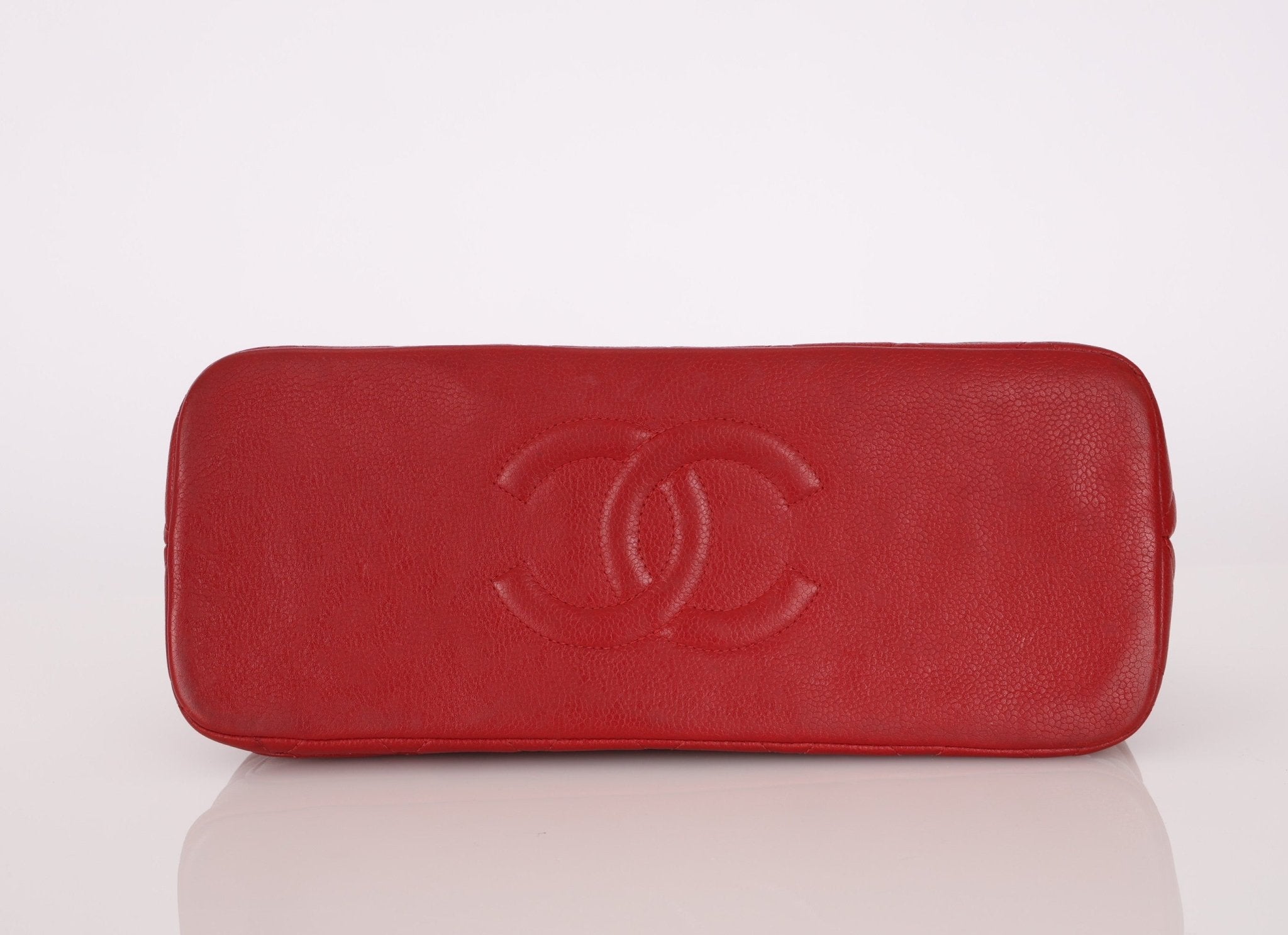 Chanel 1996 Bordeaux Caviar Turnlock Kisslock Tote - FashioNica