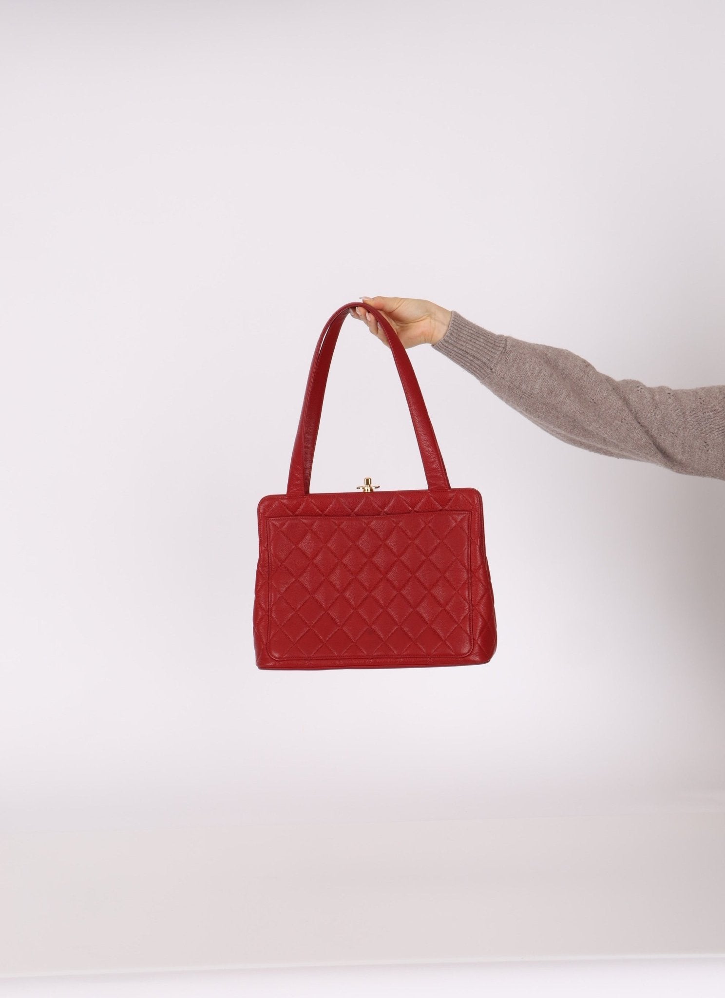 Chanel 1996 Bordeaux Caviar Turnlock Kisslock Tote - FashioNica