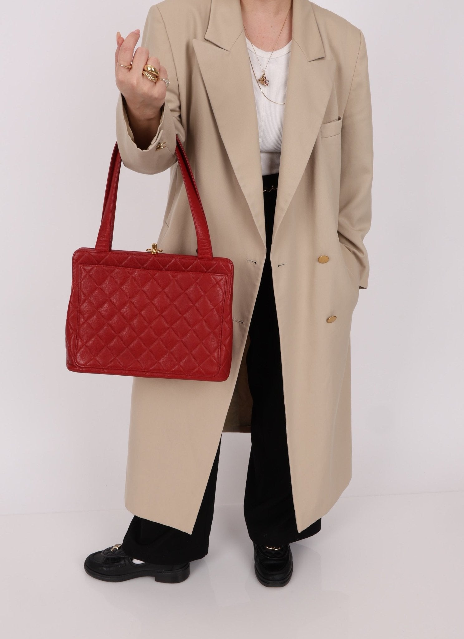 Chanel 1996 Bordeaux Caviar Turnlock Kisslock Tote - FashioNica