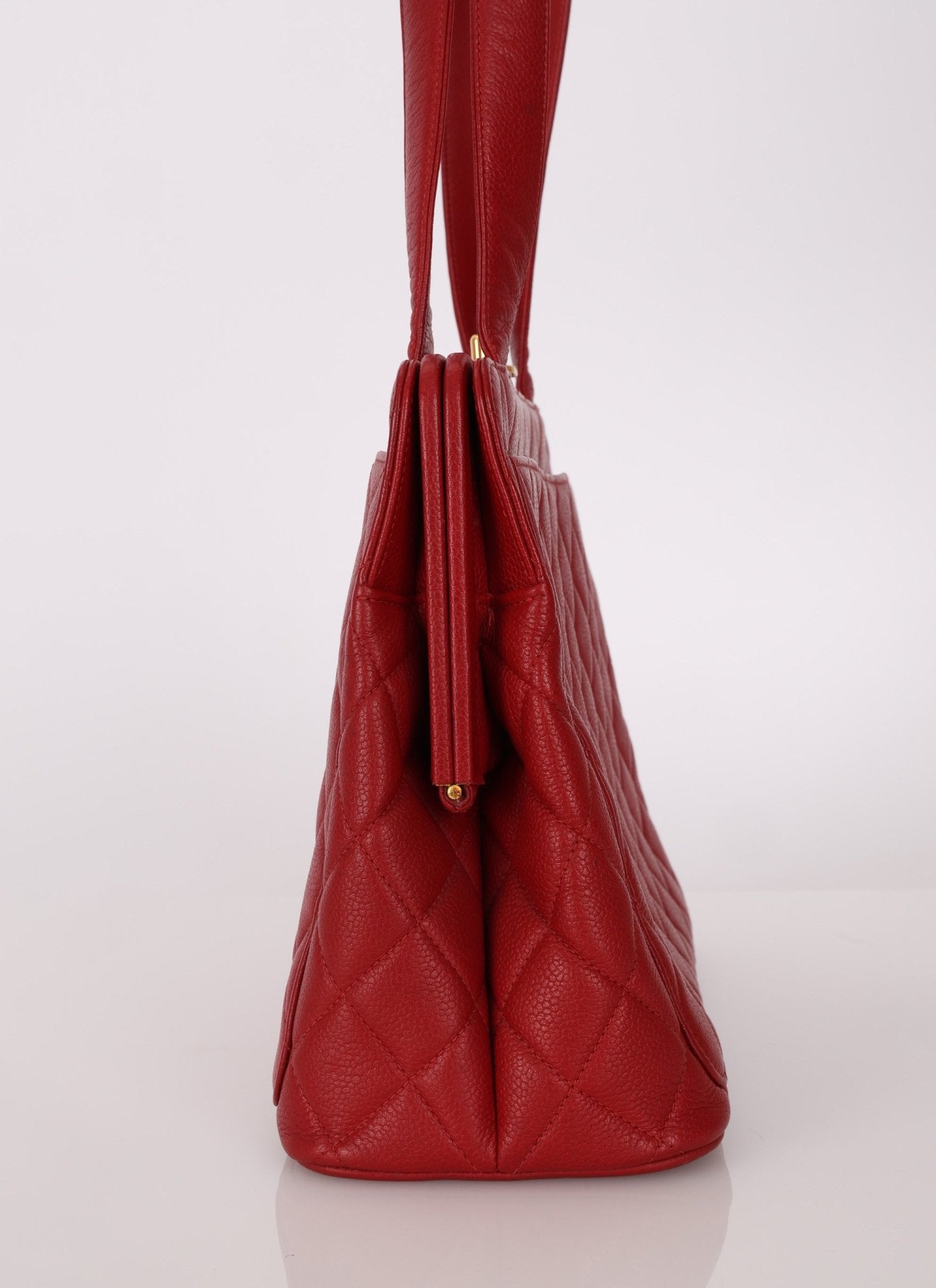 Chanel 1996 Bordeaux Caviar Turnlock Kisslock Tote - FashioNica