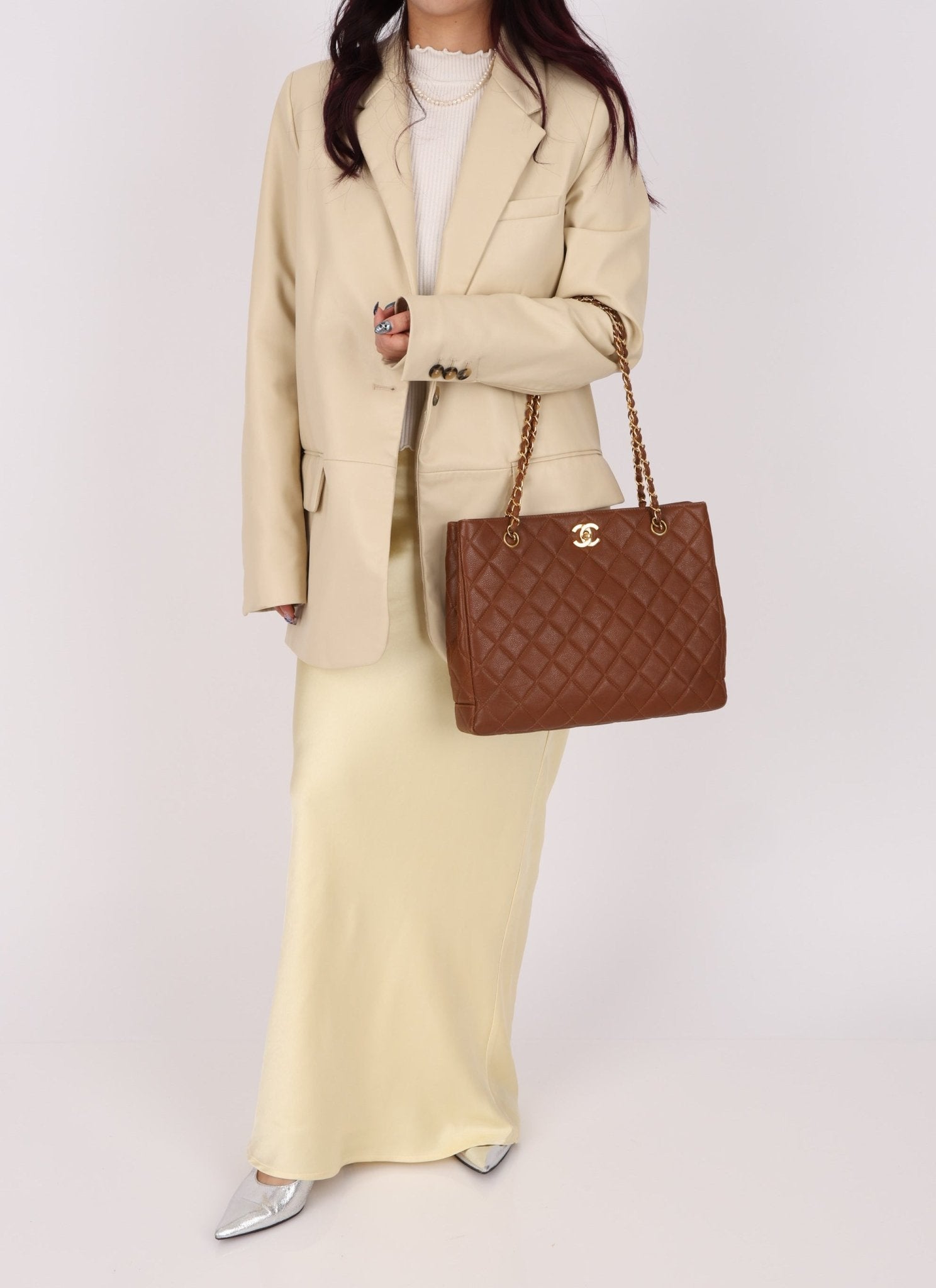 Chanel 1996 Brown Caviar Turnlock Tote - FashioNica