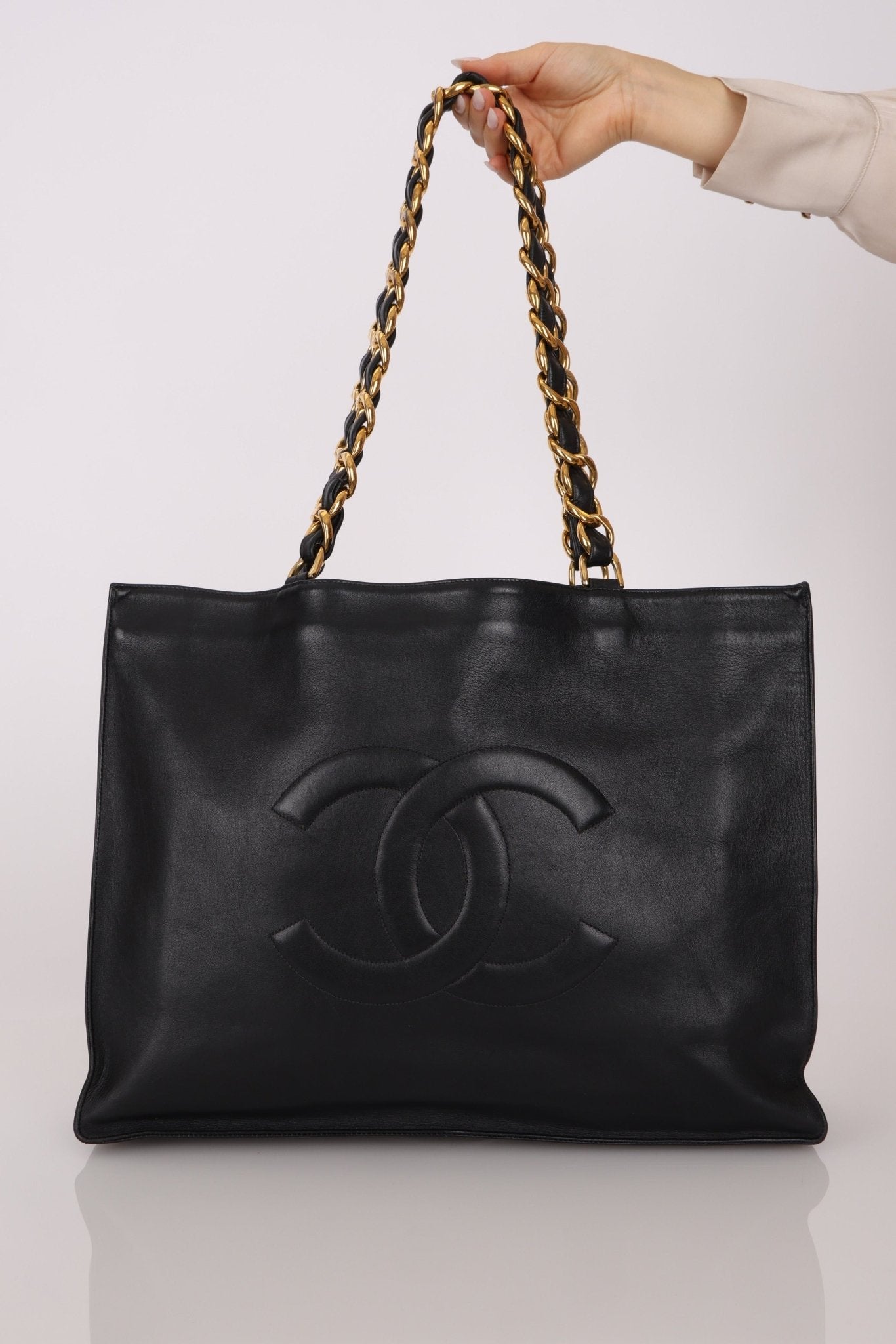 Chanel 1996 Calfskin Chunky Chain Tote 24K GP - FashioNica