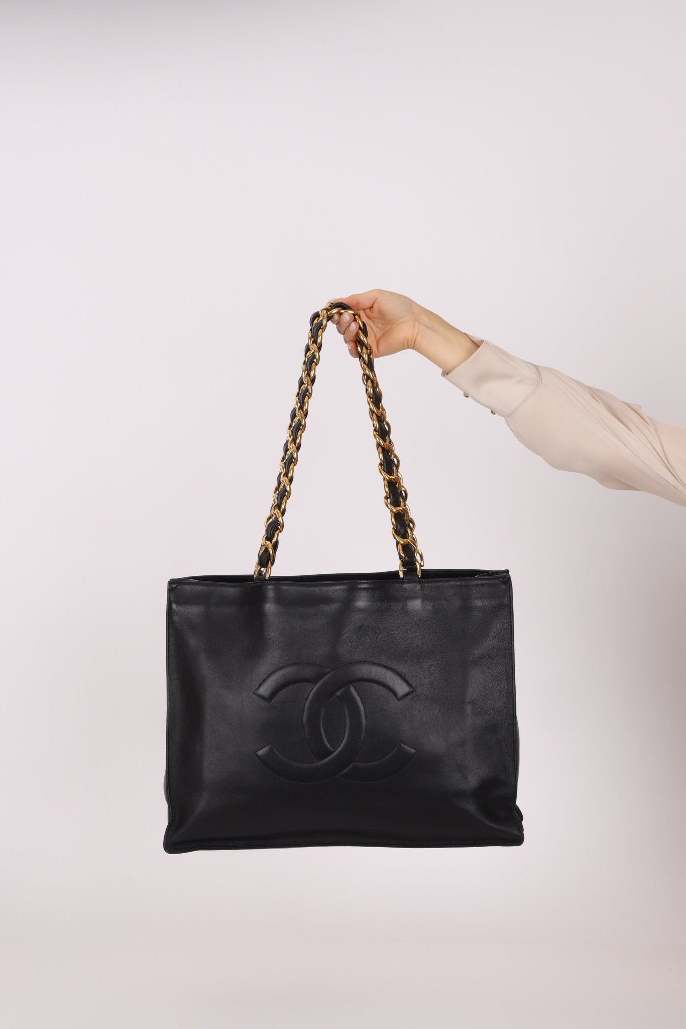 Chanel 1996 Calfskin Chunky Chain Tote 24K GP - FashioNica