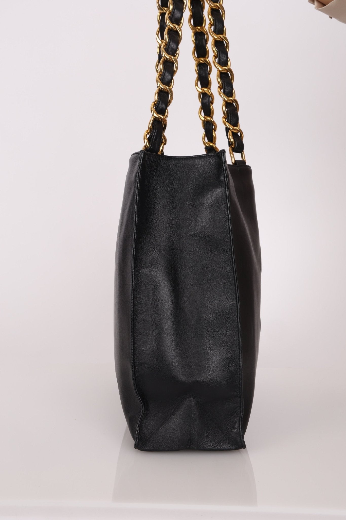 Chanel 1996 Calfskin Chunky Chain Tote 24K GP - FashioNica