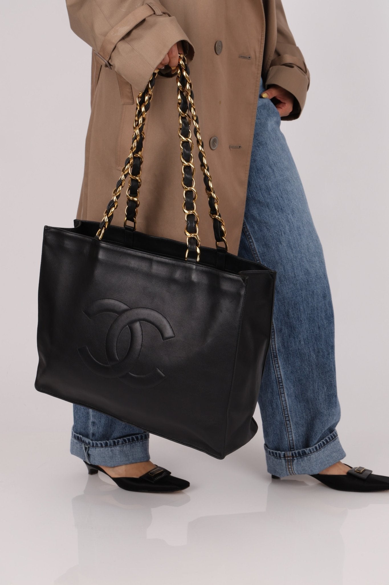 Chanel 1996 Calfskin Timeless Chunky Chain XL Tote 24K GP - FashioNica