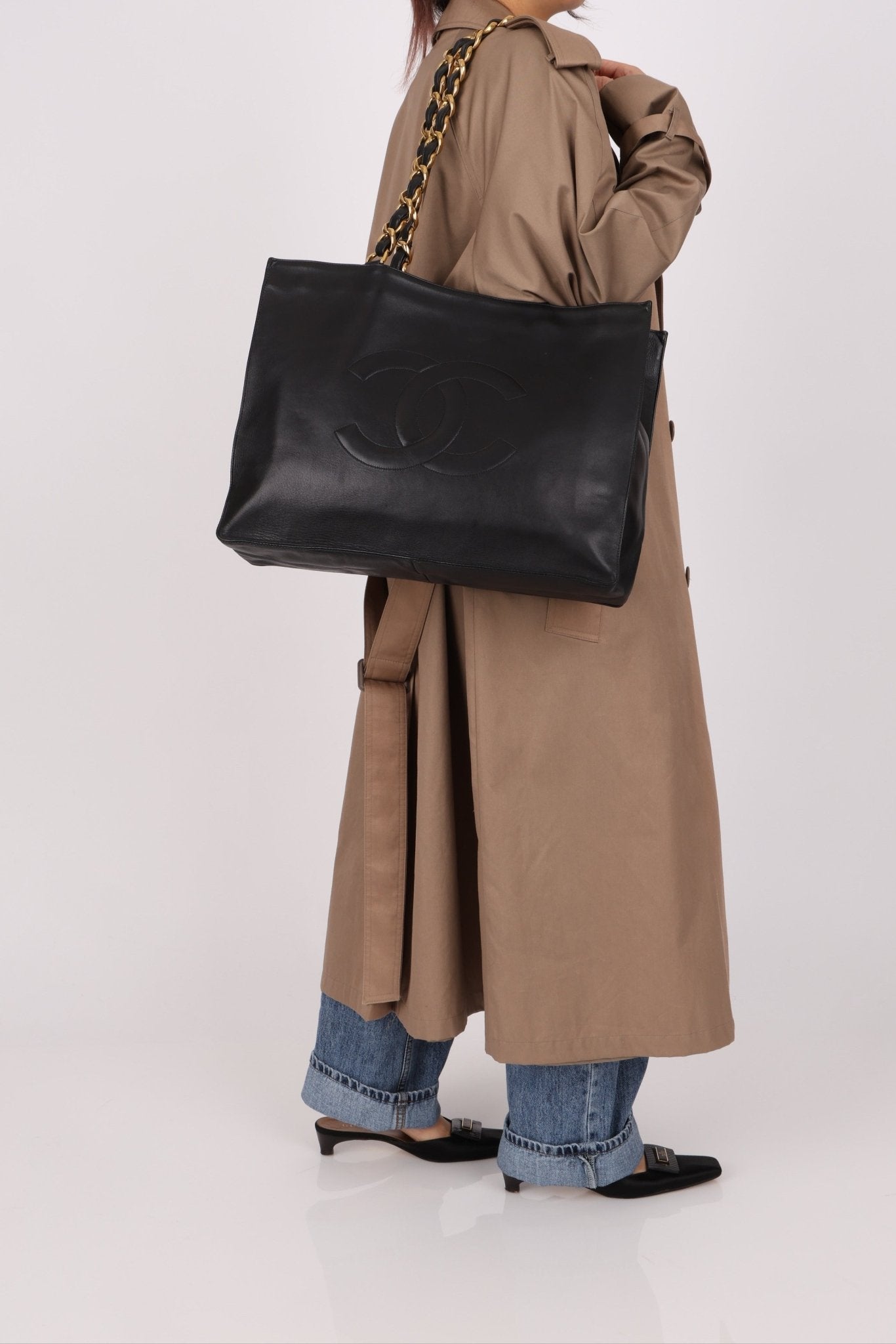 Chanel 1996 Calfskin Timeless Chunky Chain XL Tote 24K GP - FashioNica