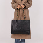 Chanel 1996 Calfskin Timeless Chunky Chain XL Tote 24K GP - FashioNica