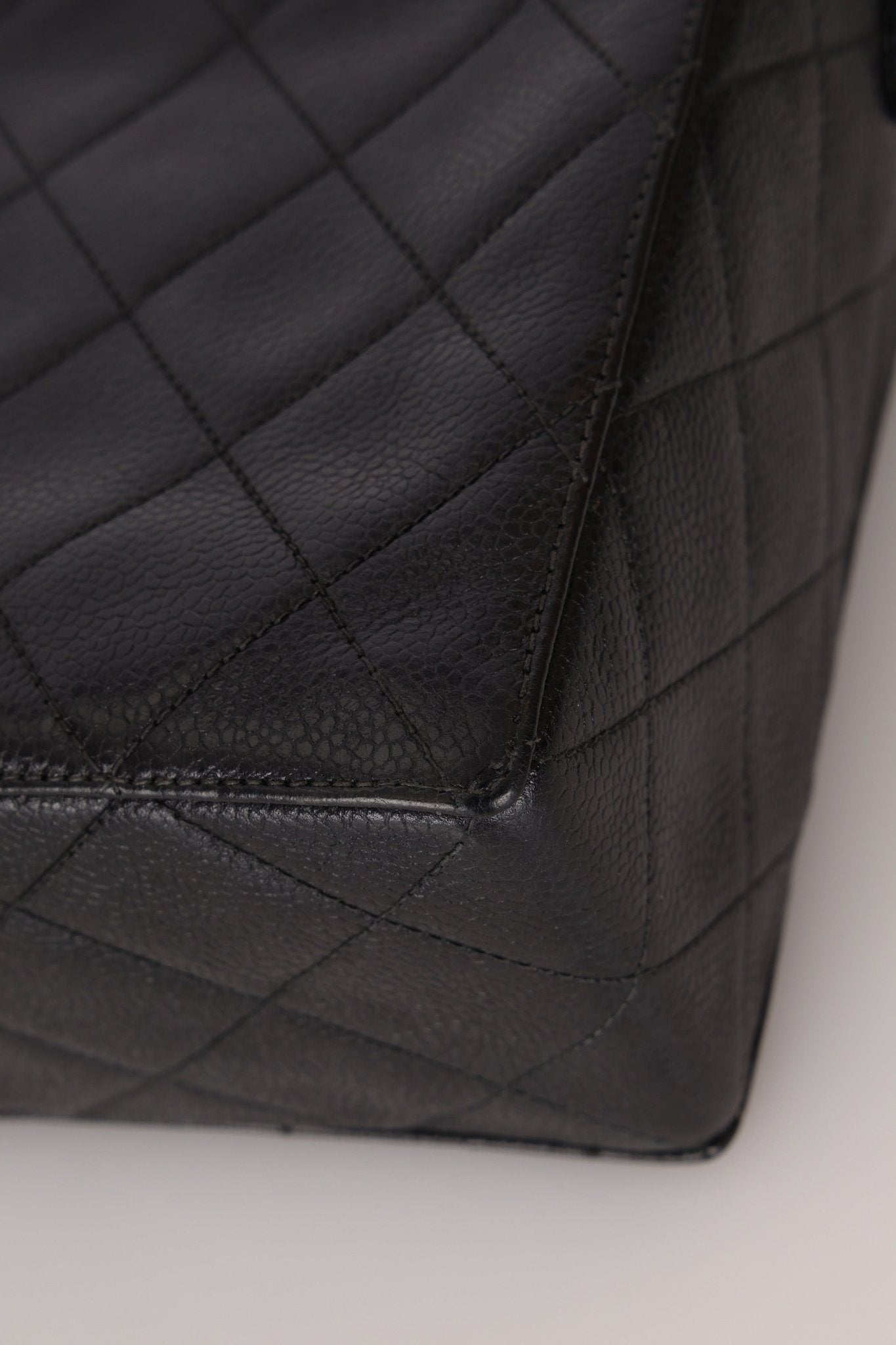 Chanel 1996 Caviar Box Flap Crossbody 24K GP - FashioNica