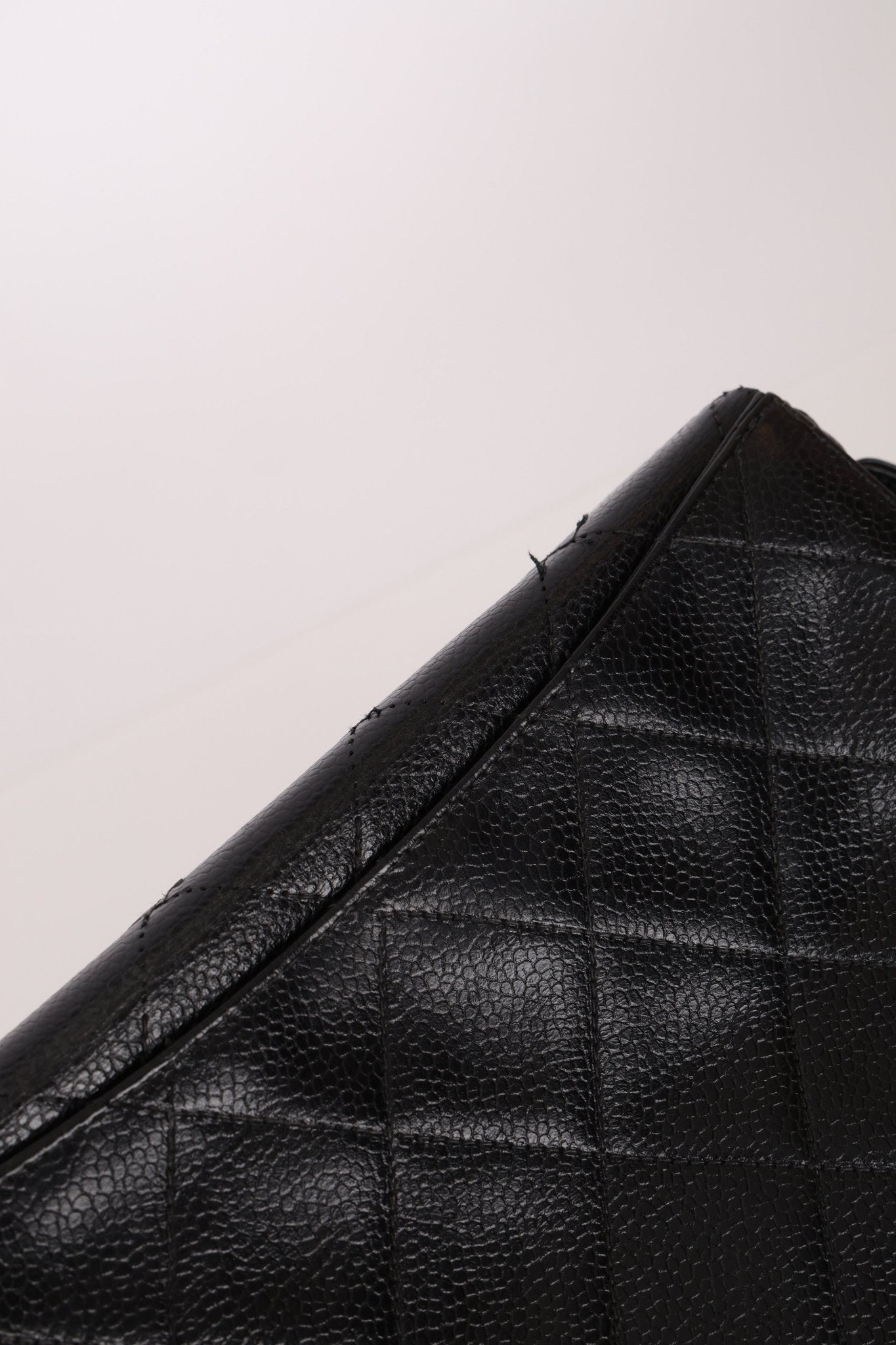 Chanel 1996 Caviar Box Flap Crossbody 24K GP - FashioNica