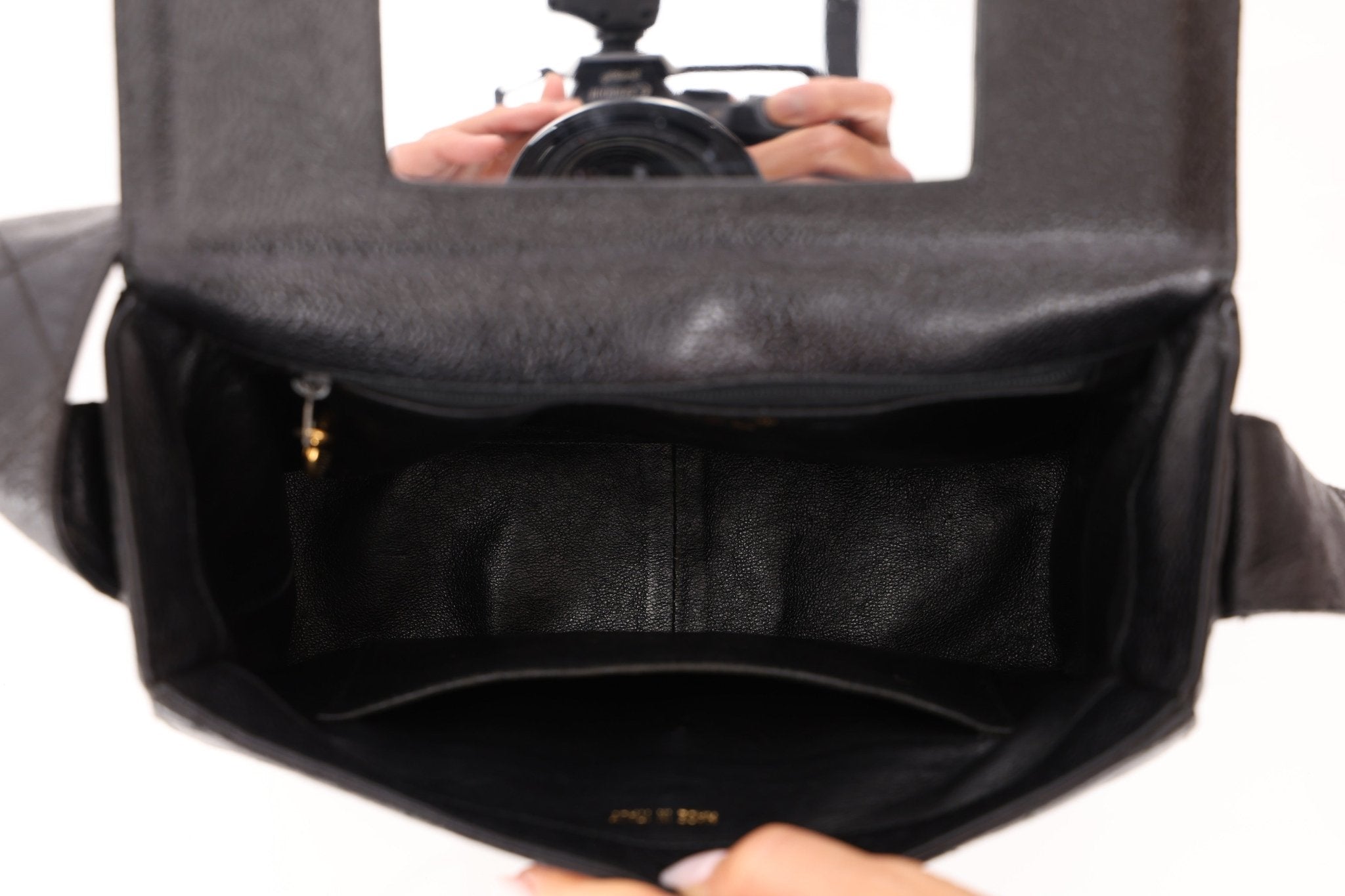 Chanel 1996 Caviar Box Flap Crossbody 24K GP - FashioNica