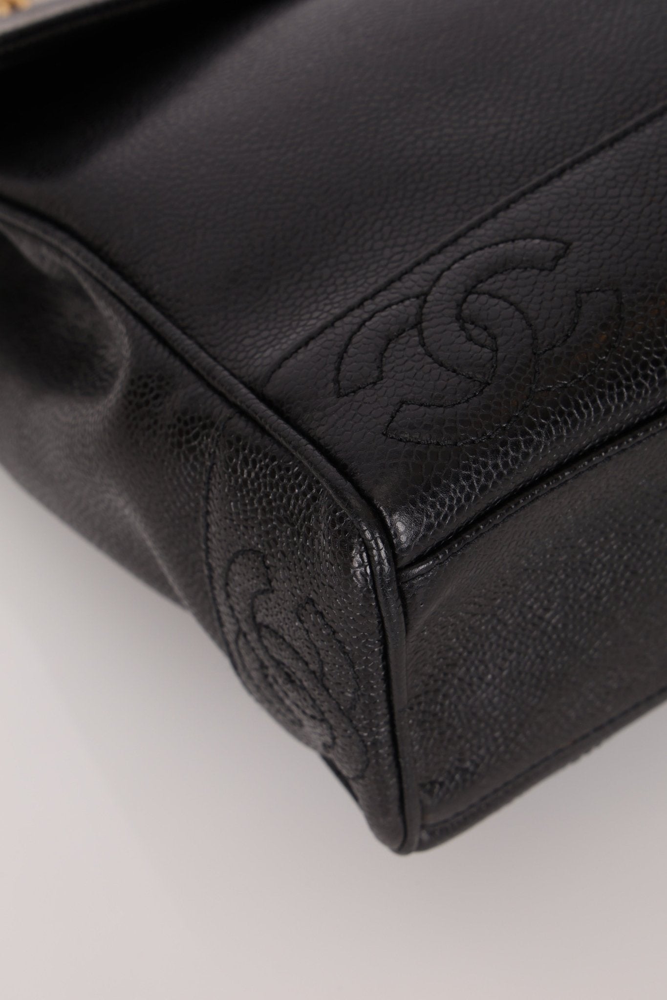 Chanel 1996 Caviar Triple CC Turnlock Shoulder Bag 24K GP - FashioNica