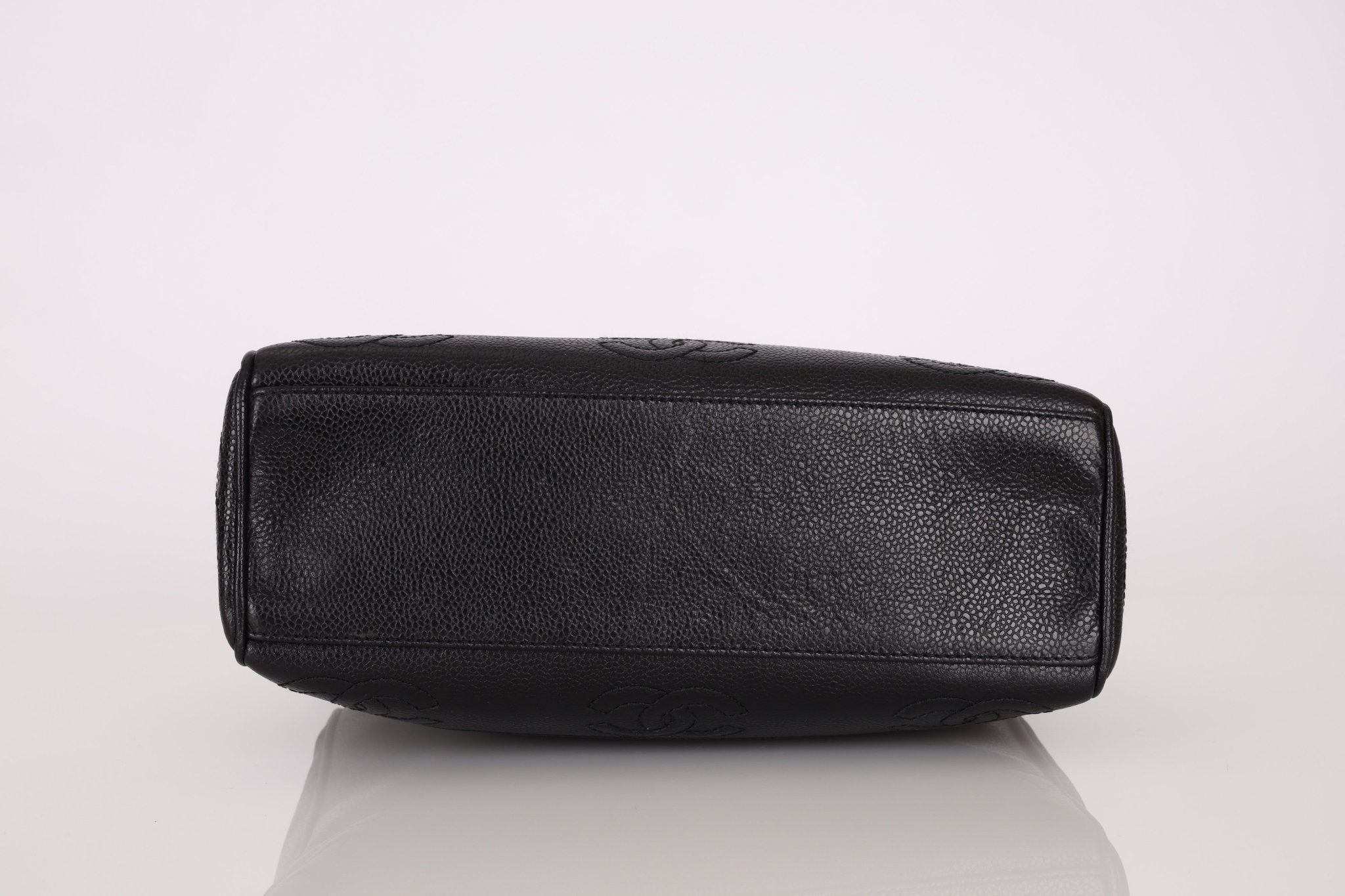 Chanel 1996 Caviar Triple CC Turnlock Shoulder Bag 24K GP - FashioNica