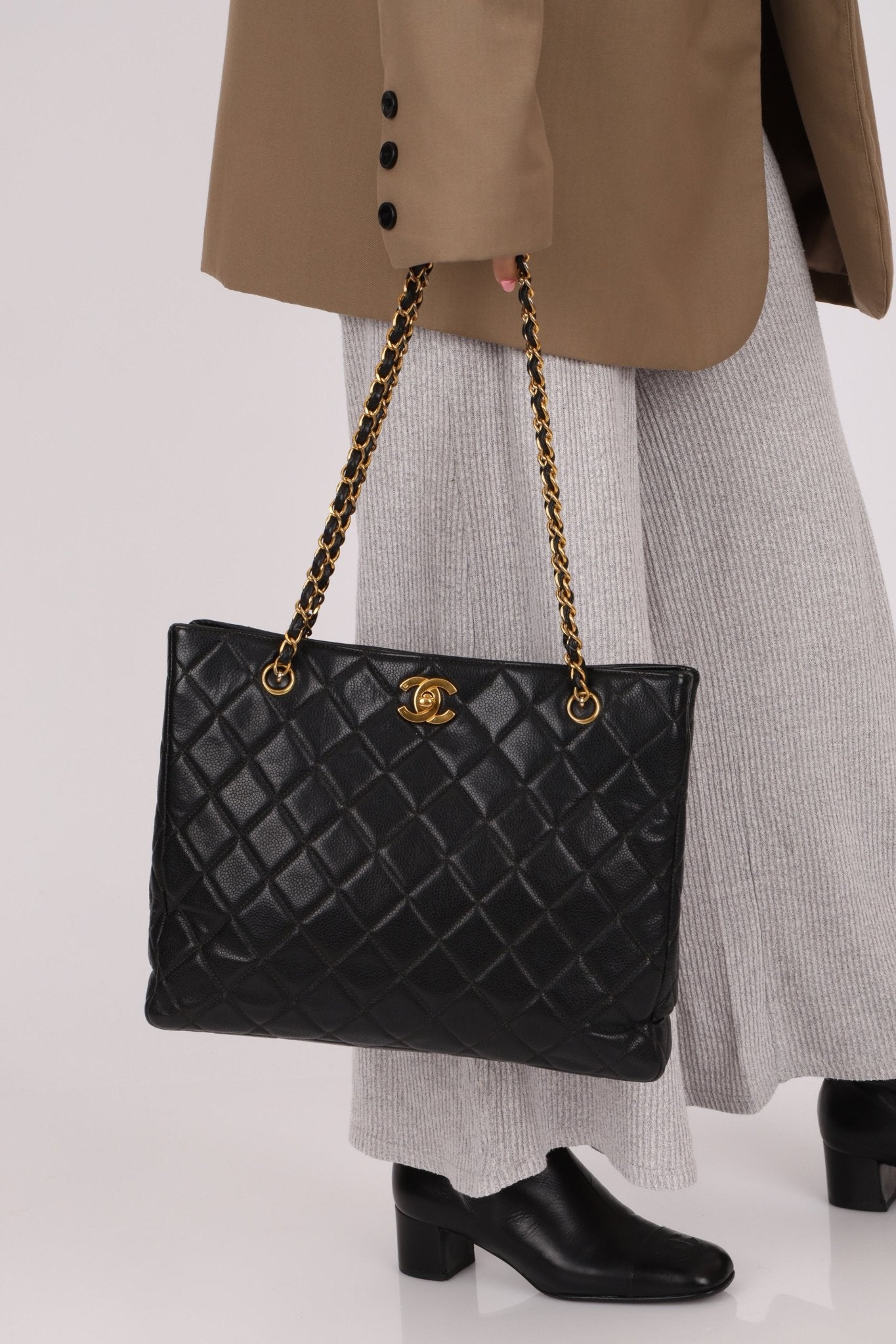 Chanel 1996 Caviar Turnlock Chain Tote 24K GP - FashioNica
