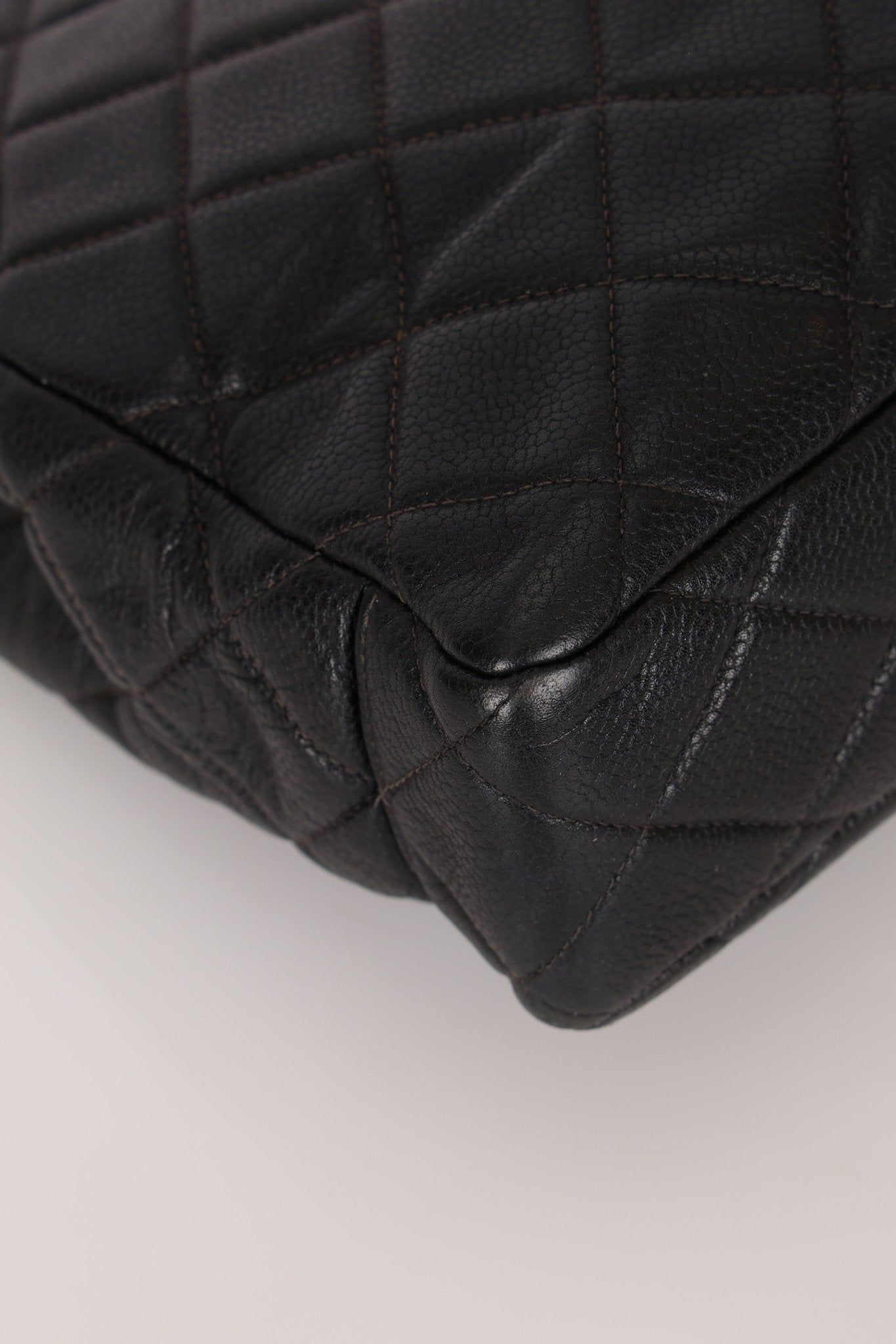 Chanel 1996 Caviar Turnlock Chain Tote 24K GP - FashioNica