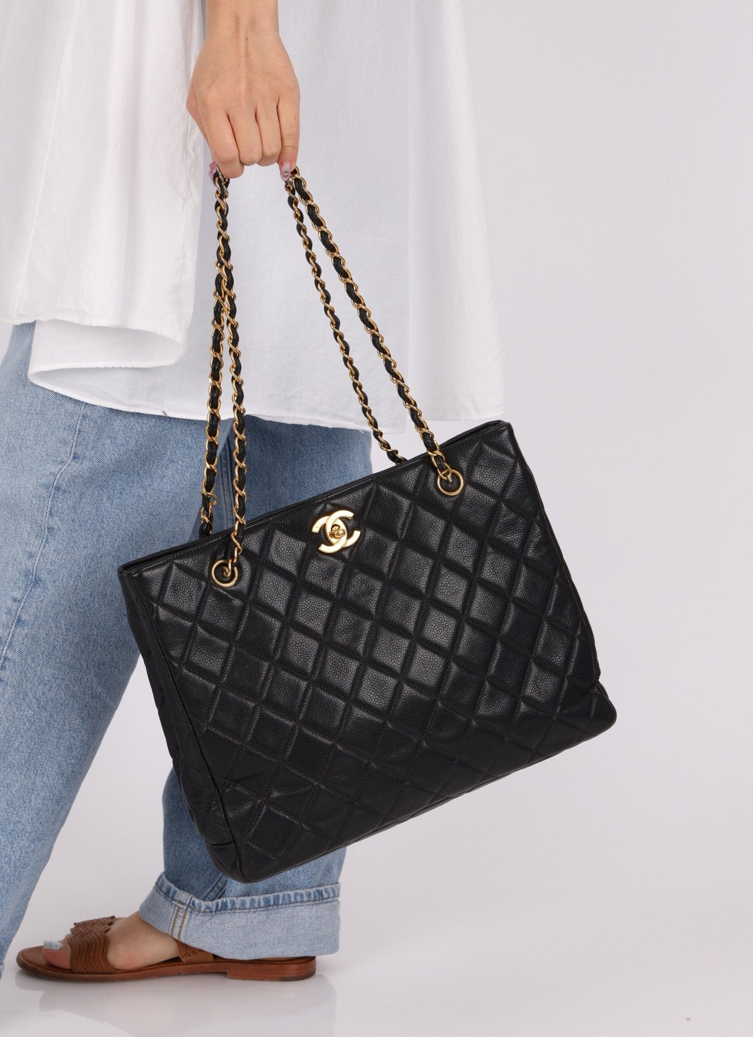 Chanel 1996 Caviar Turnlock Chain Tote - FashioNica