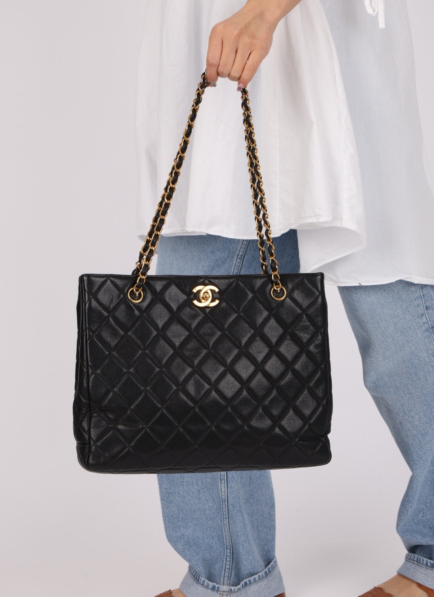 Chanel 1996 Caviar Turnlock Chain Tote - FashioNica