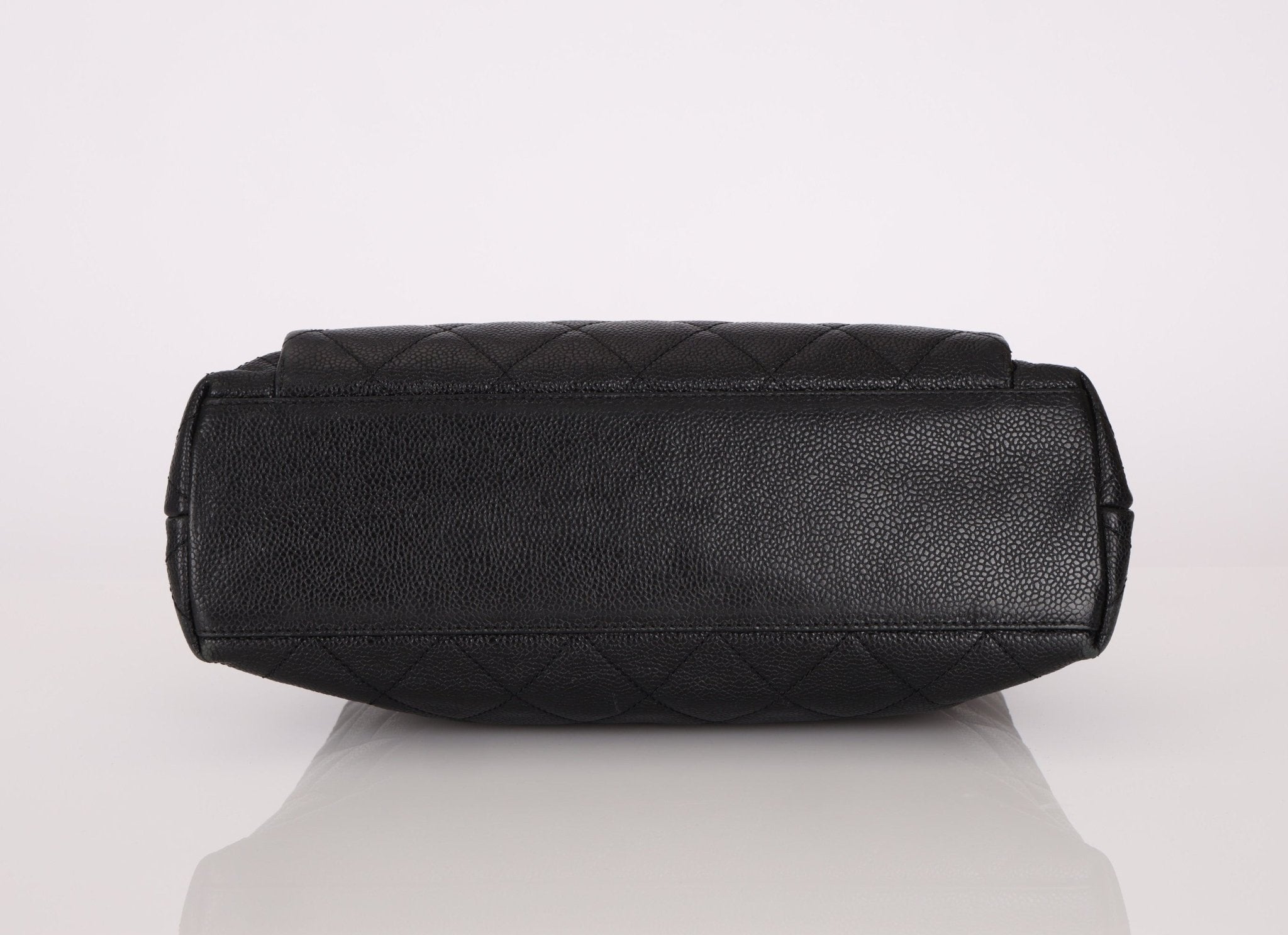 Chanel 1996 Caviar Turnlock Envelope Pocket Tote - FashioNica