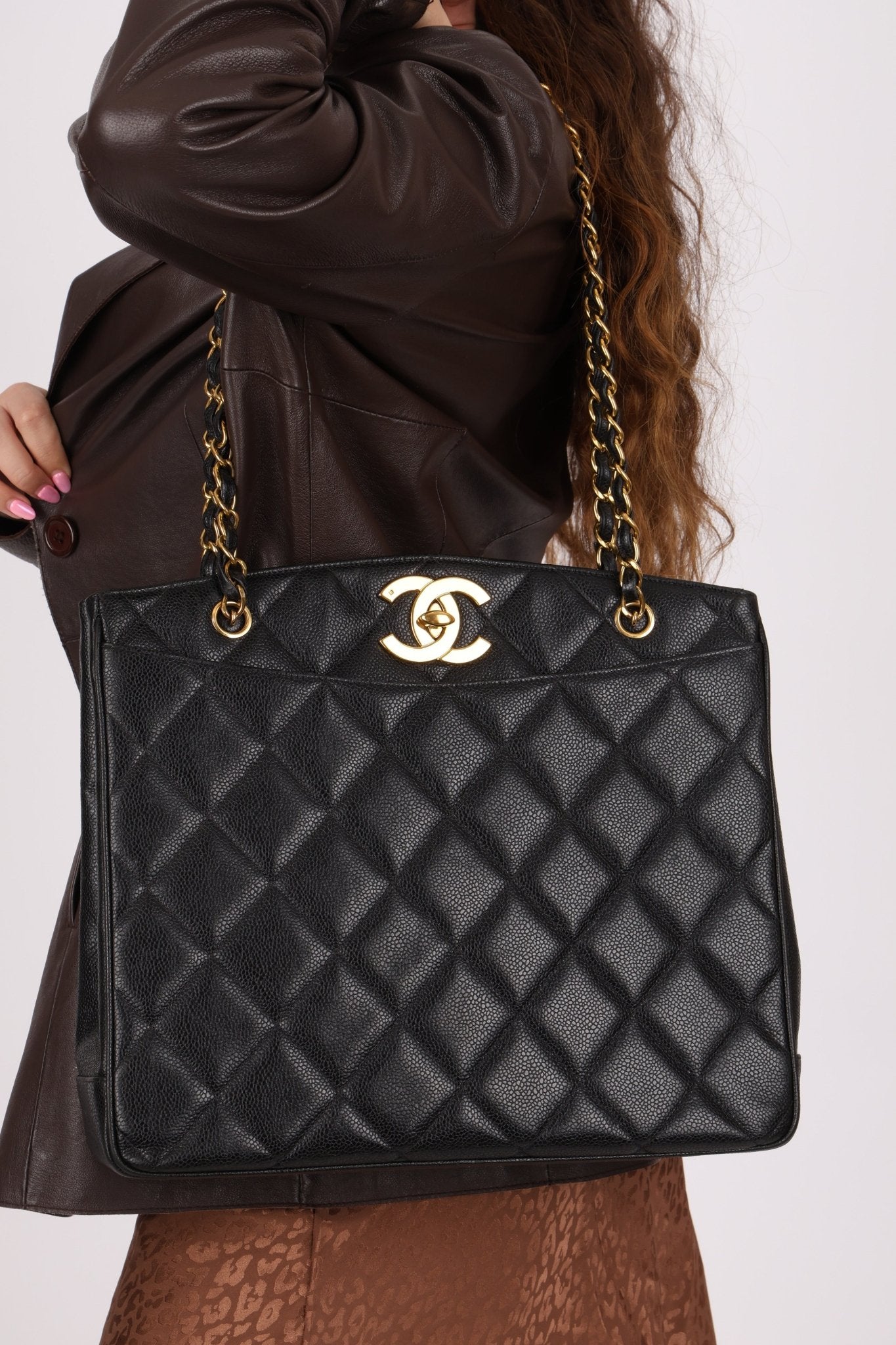 Chanel 1996 Caviar XL Logo Turnlock Tote 24k GP - FashioNica