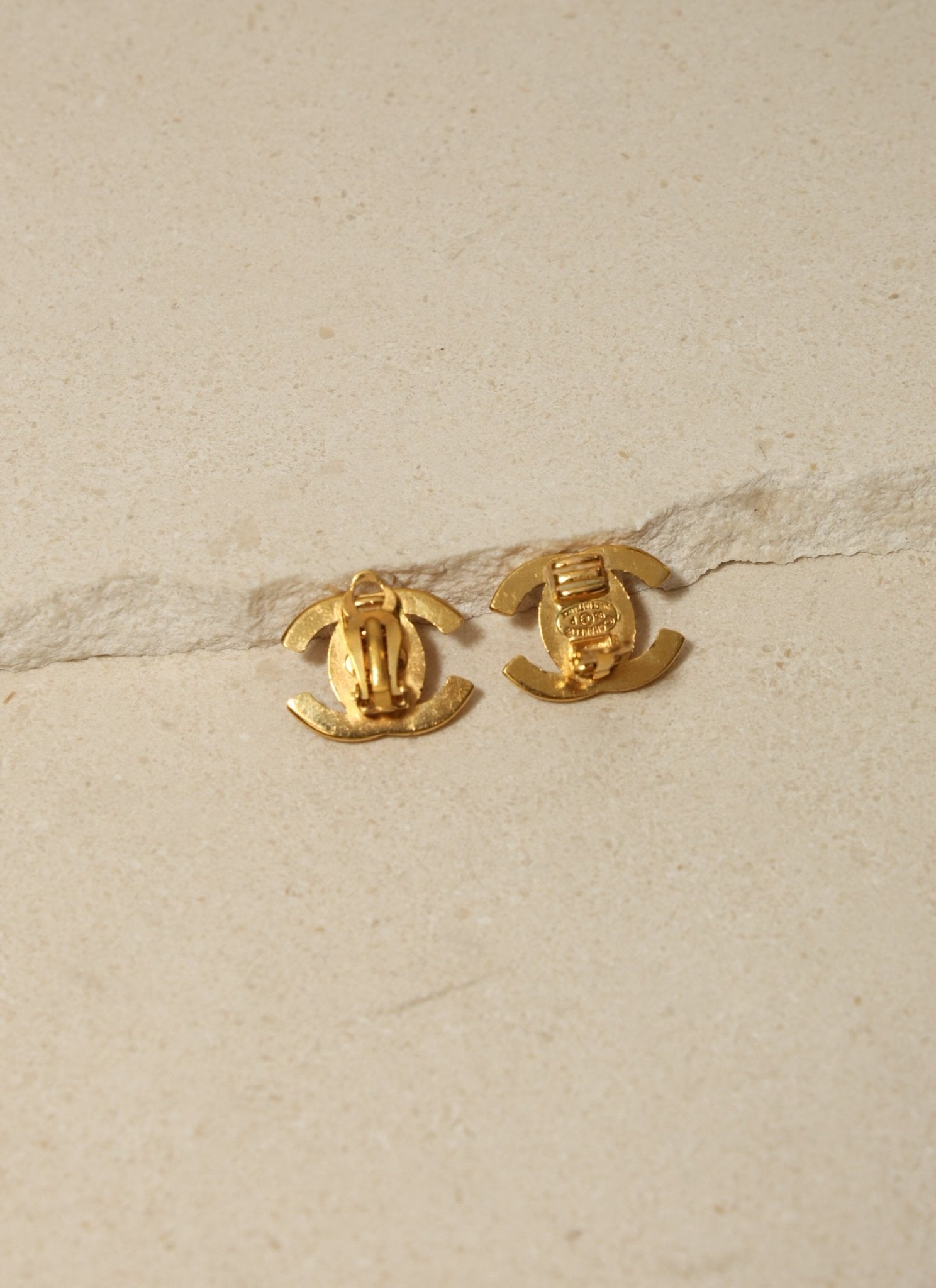 Chanel 1996 CC Turnlock Clip - On Earrings - FashioNica