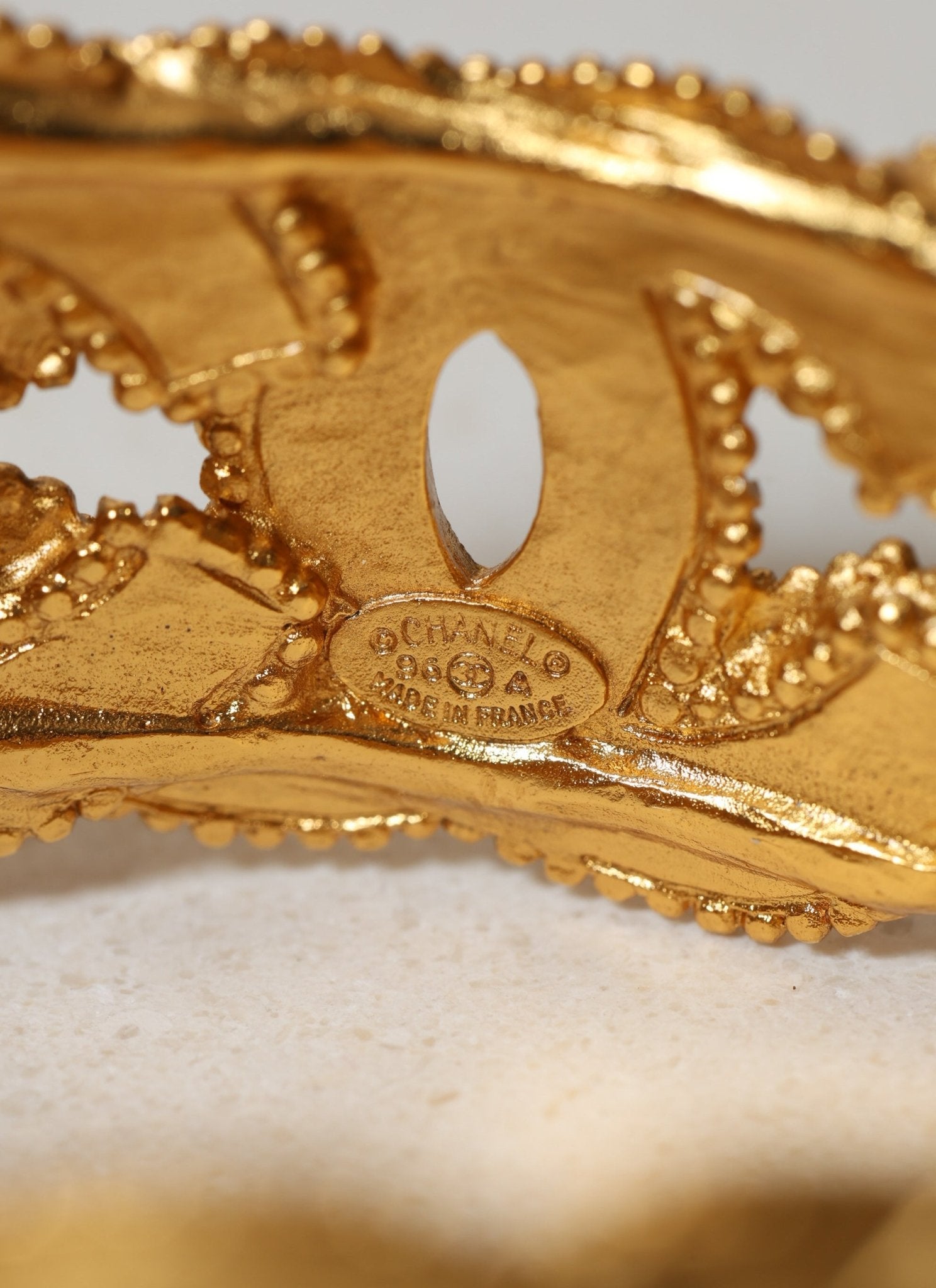 Chanel 1996 Chunky Milgrain CC Bangle - FashioNica