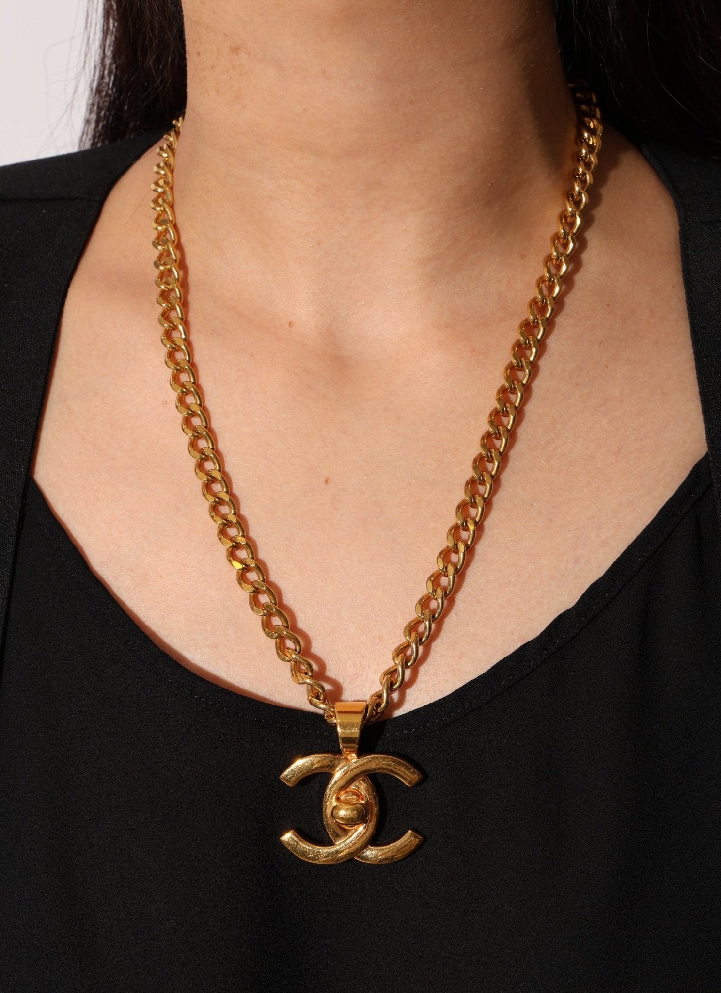 Chanel 1996 Gold Double Turnlock Pendant Necklace - FashioNica