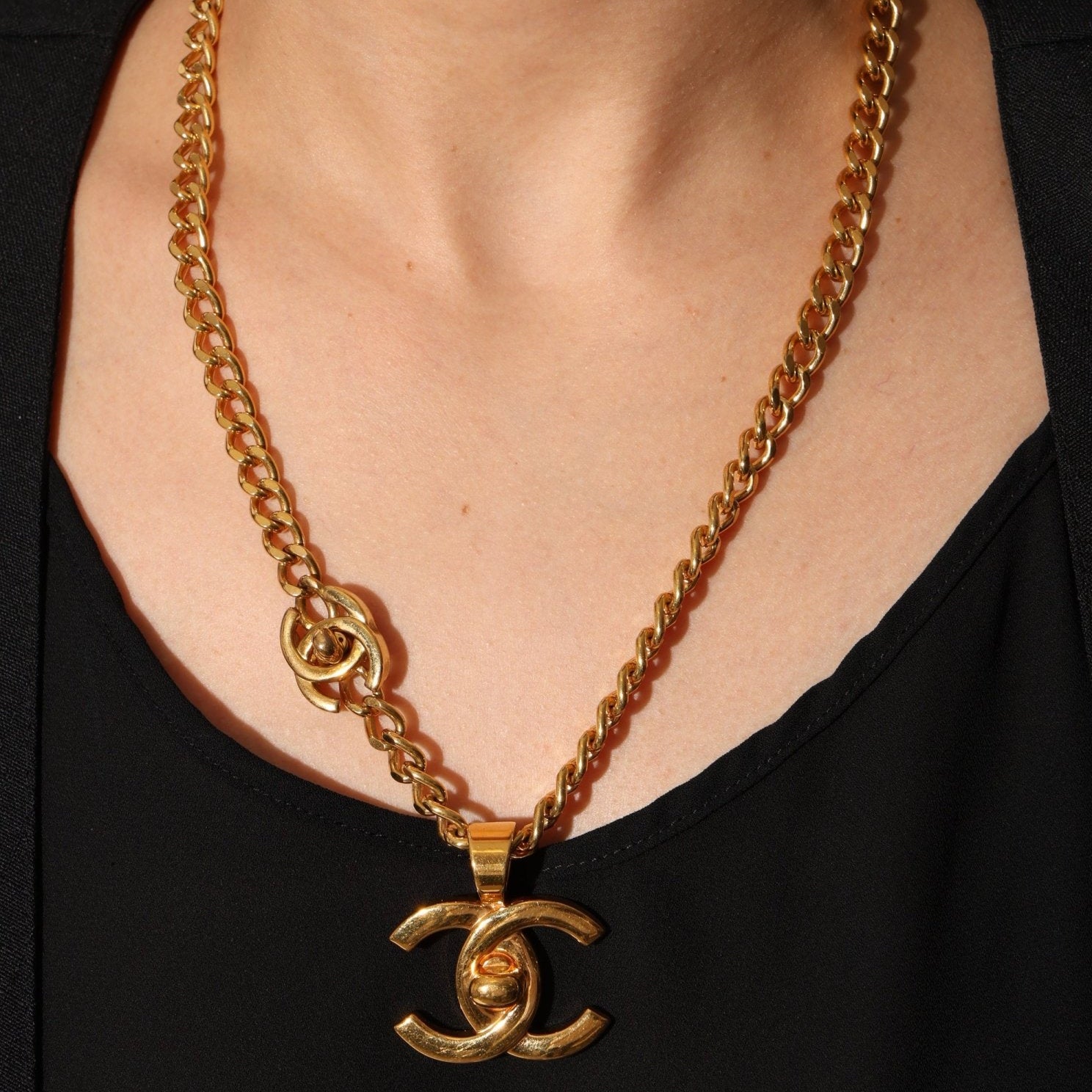 Chanel 1996 Gold Double Turnlock Pendant Necklace - FashioNica