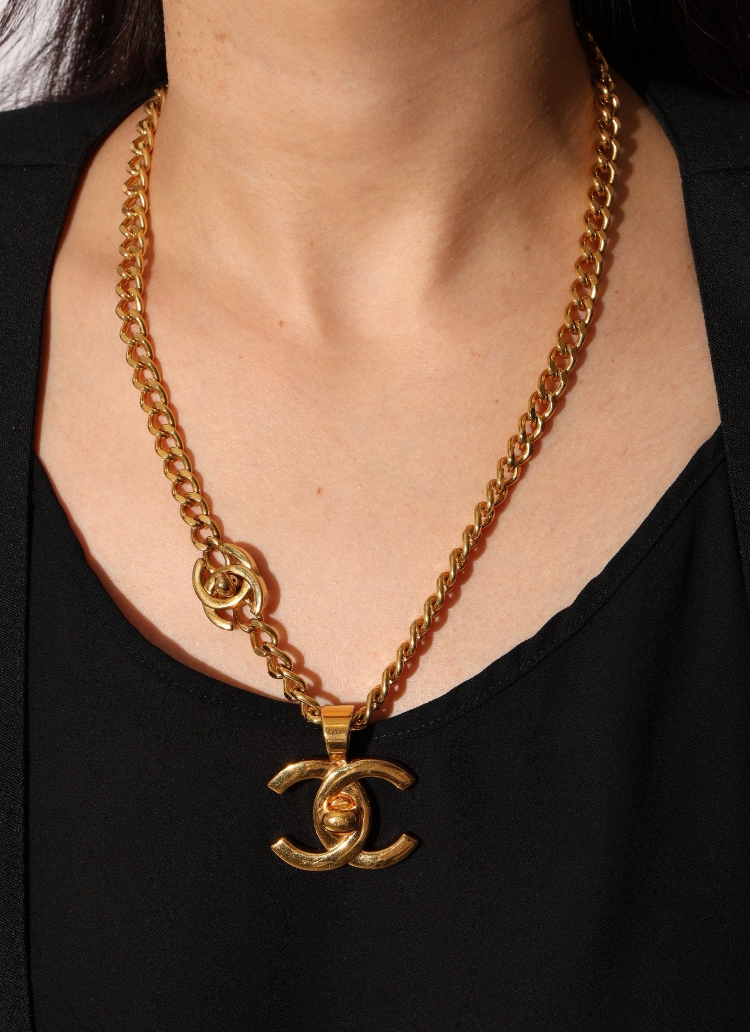 Chanel 1996 Gold Double Turnlock Pendant Necklace - FashioNica