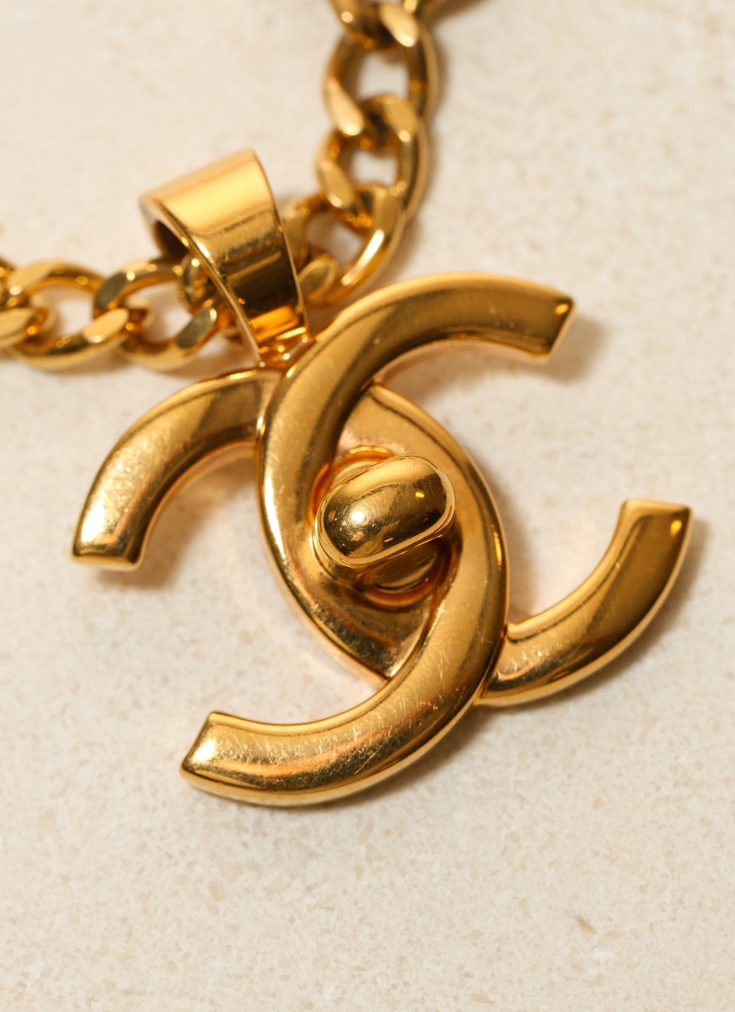 Chanel 1996 Gold Double Turnlock Pendant Necklace - FashioNica