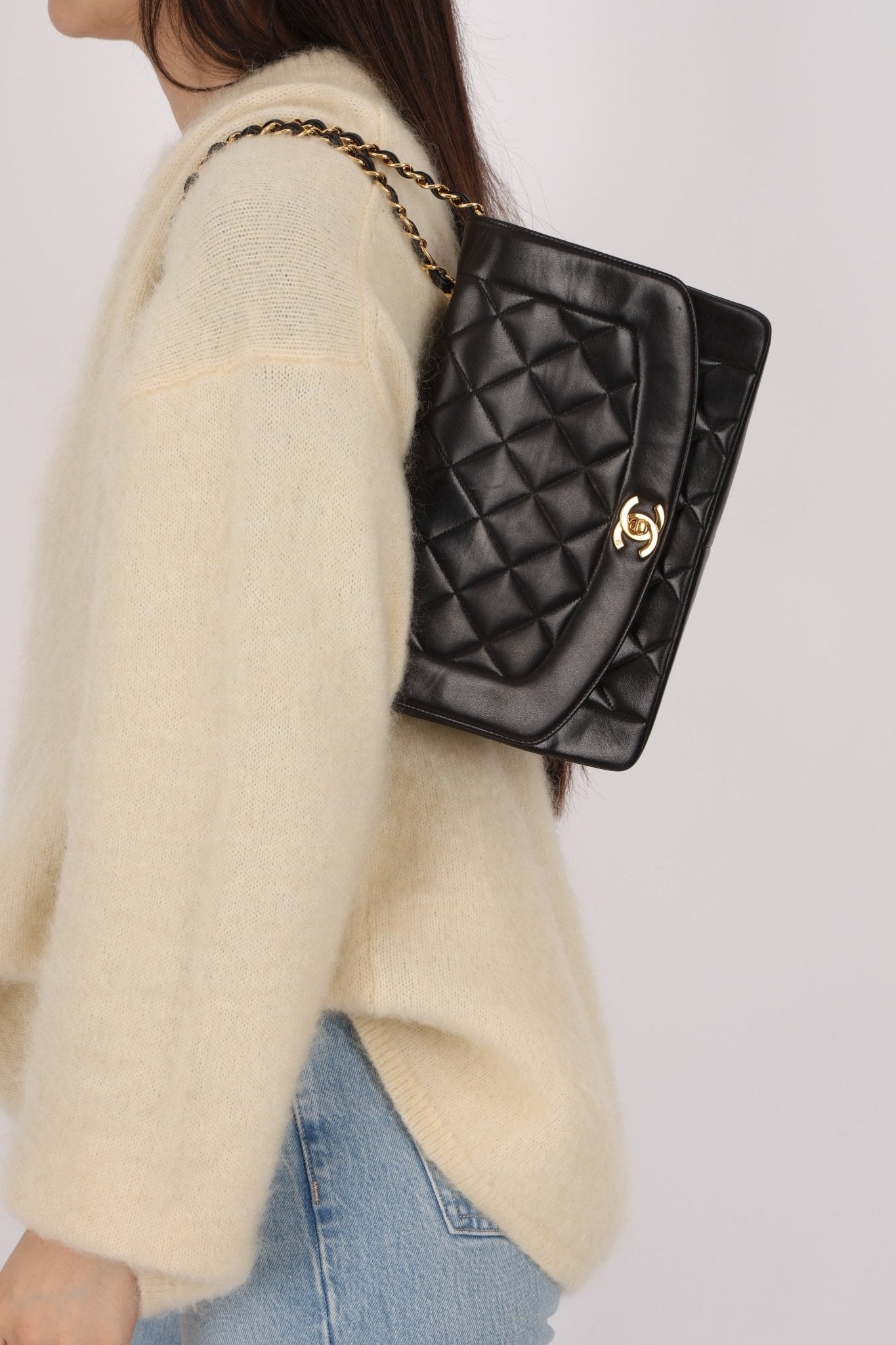 Chanel 1996 Lambskin Medium Diana Flap 24K GP - FashioNica