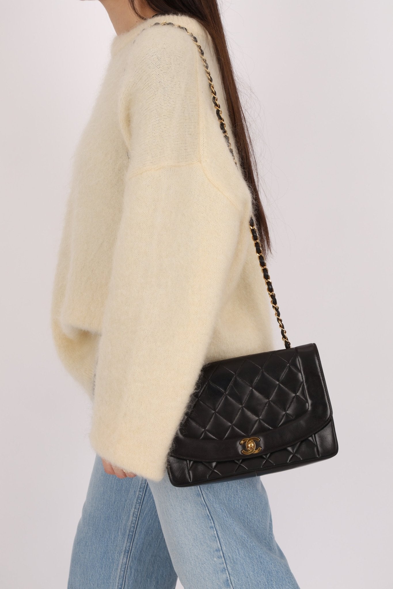 Chanel 1996 Lambskin Medium Diana Flap 24K GP - FashioNica