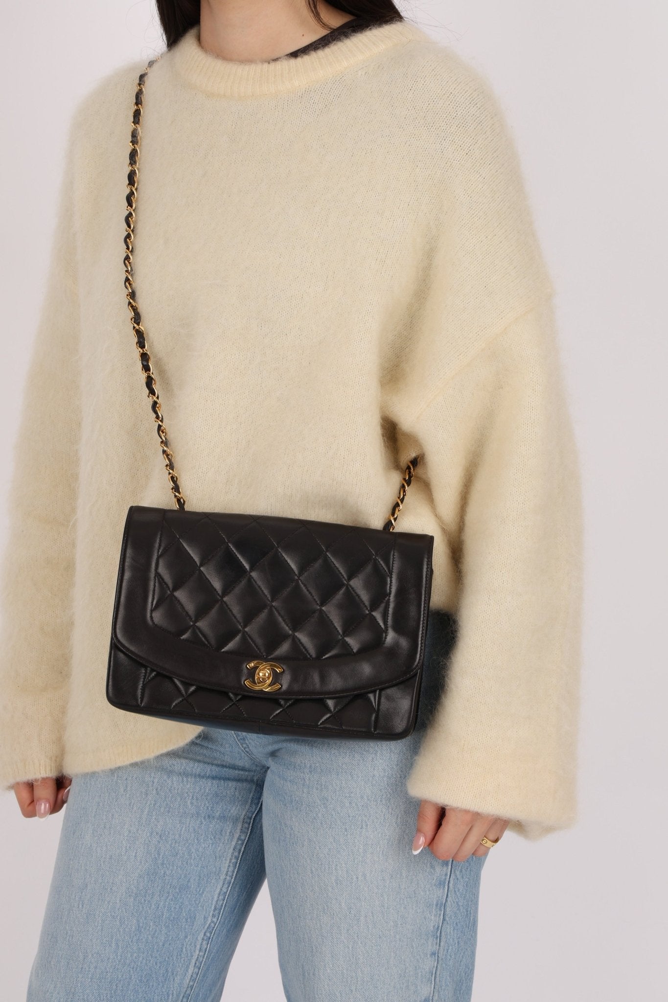 Chanel 1996 Lambskin Medium Diana Flap 24K GP - FashioNica