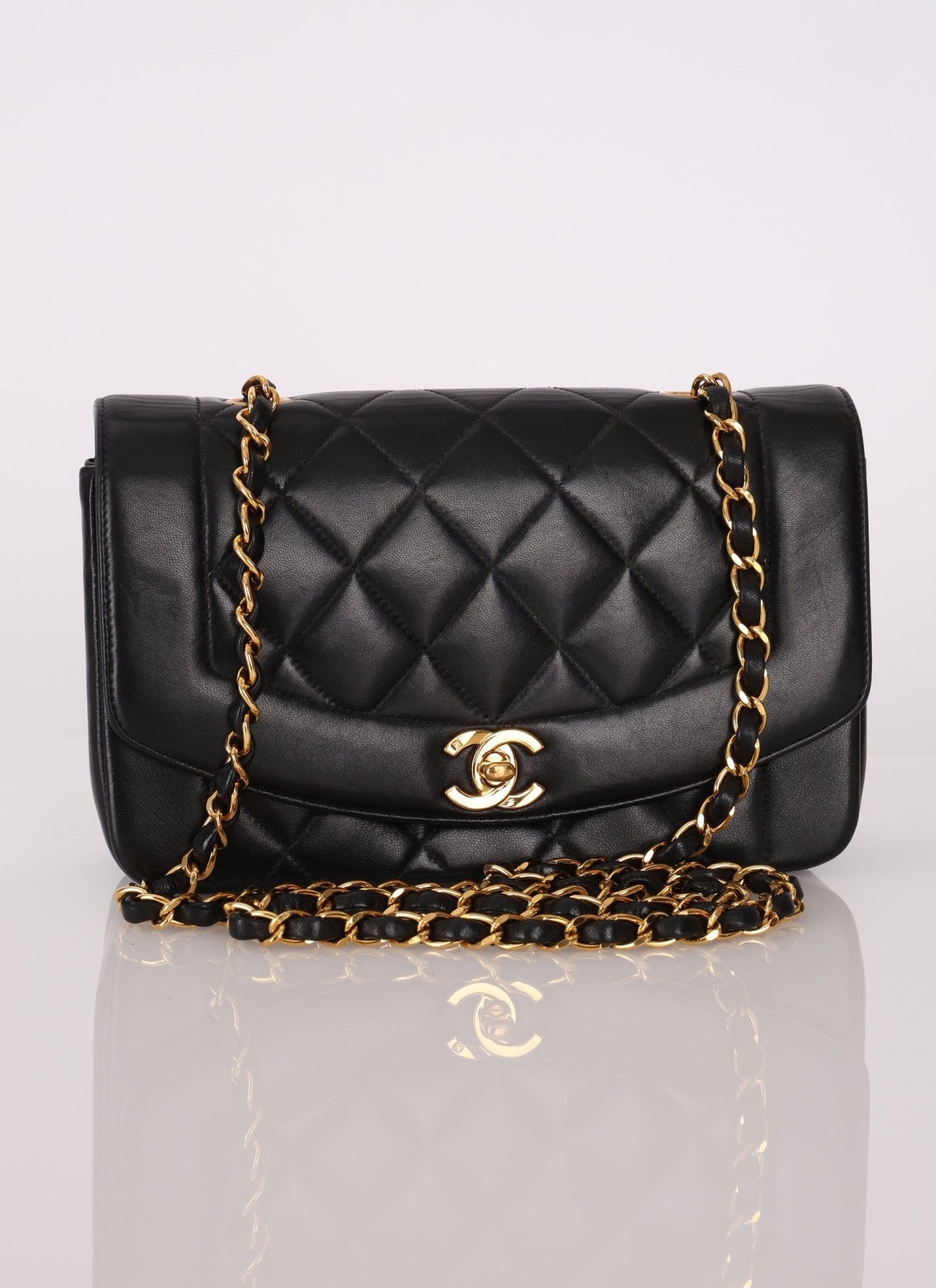 Chanel 1996 Lambskin Small Diana - FashioNica