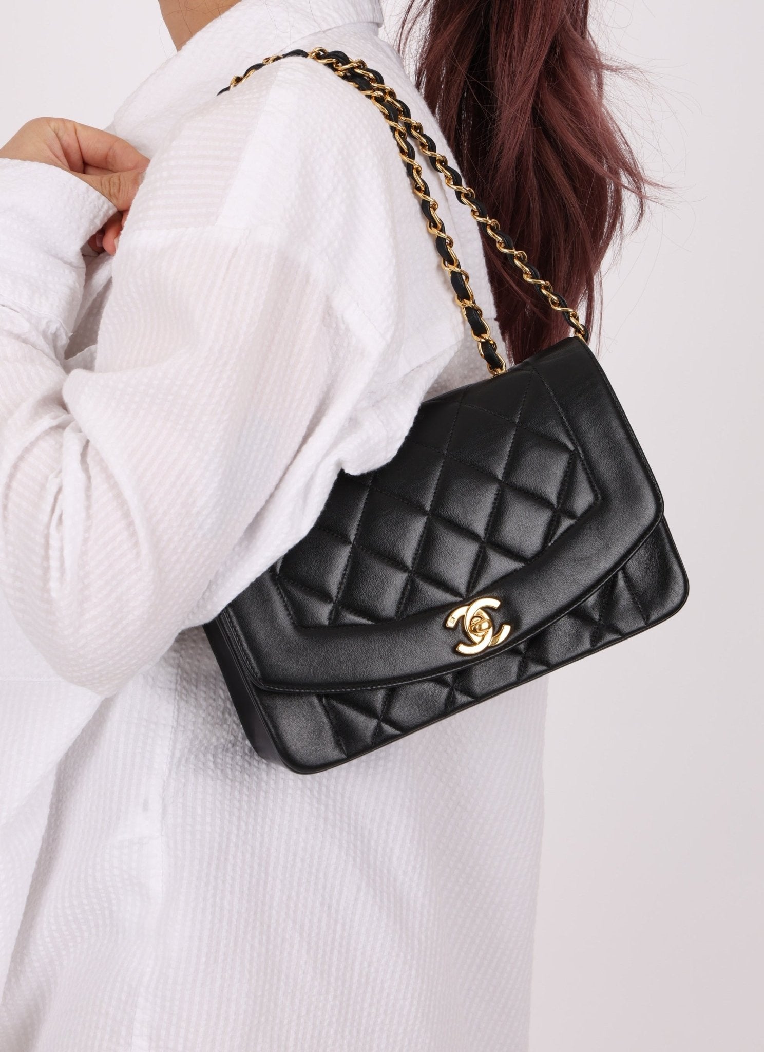 Chanel 1996 Lambskin Small Diana - FashioNica