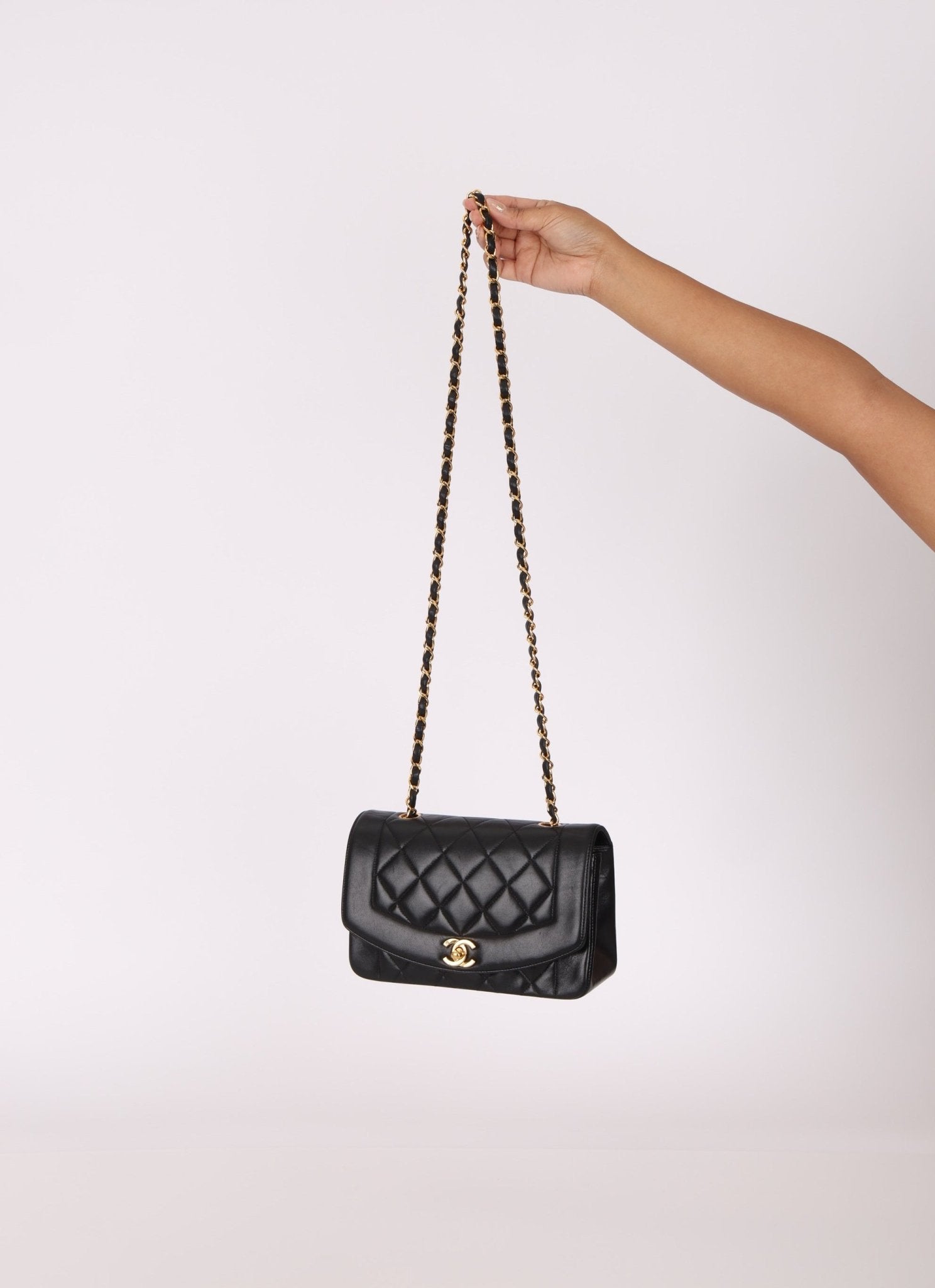 Chanel 1996 Lambskin Small Diana - FashioNica