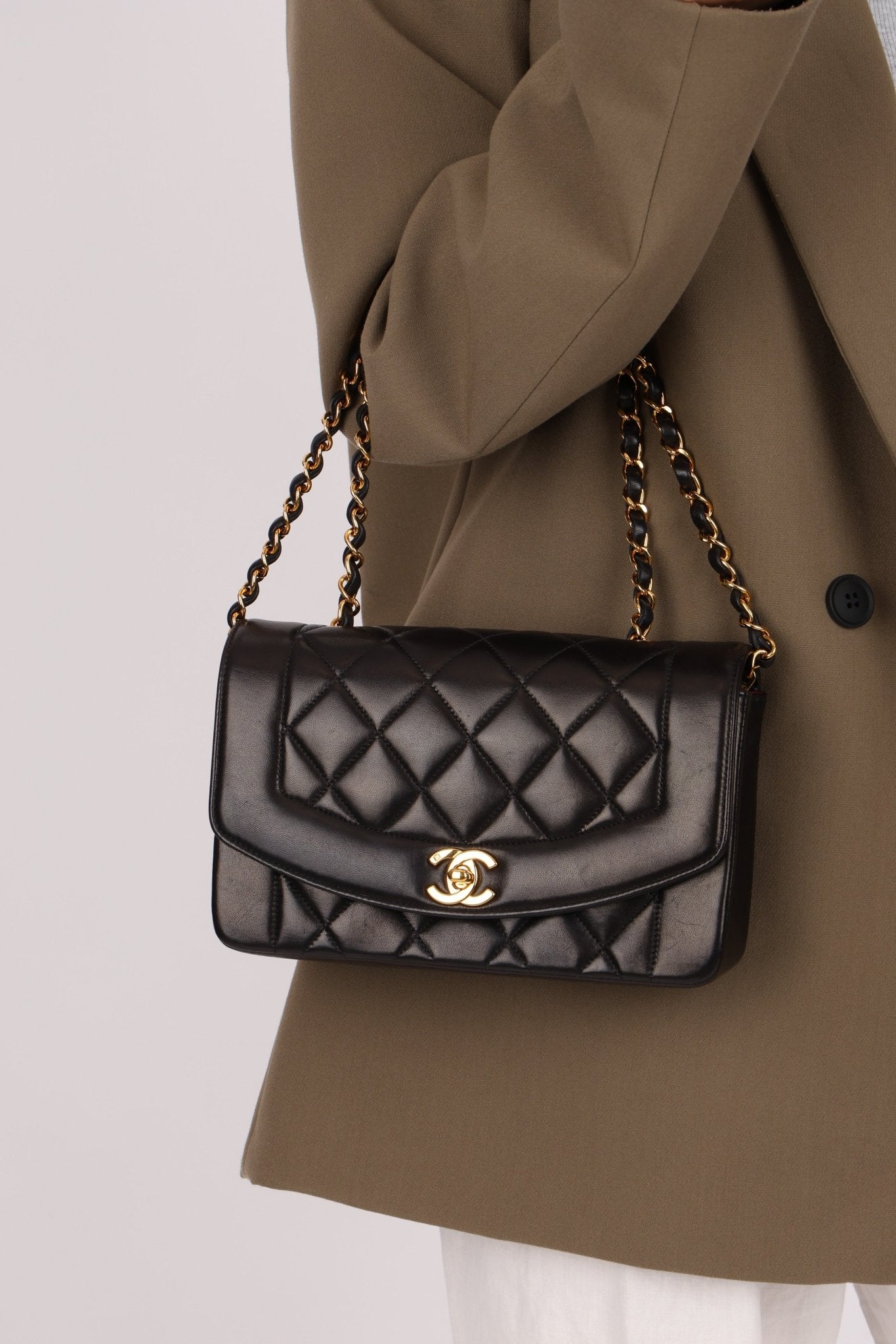 Chanel 1996 Lambskin Small Diana Flap 24K GP - FashioNica