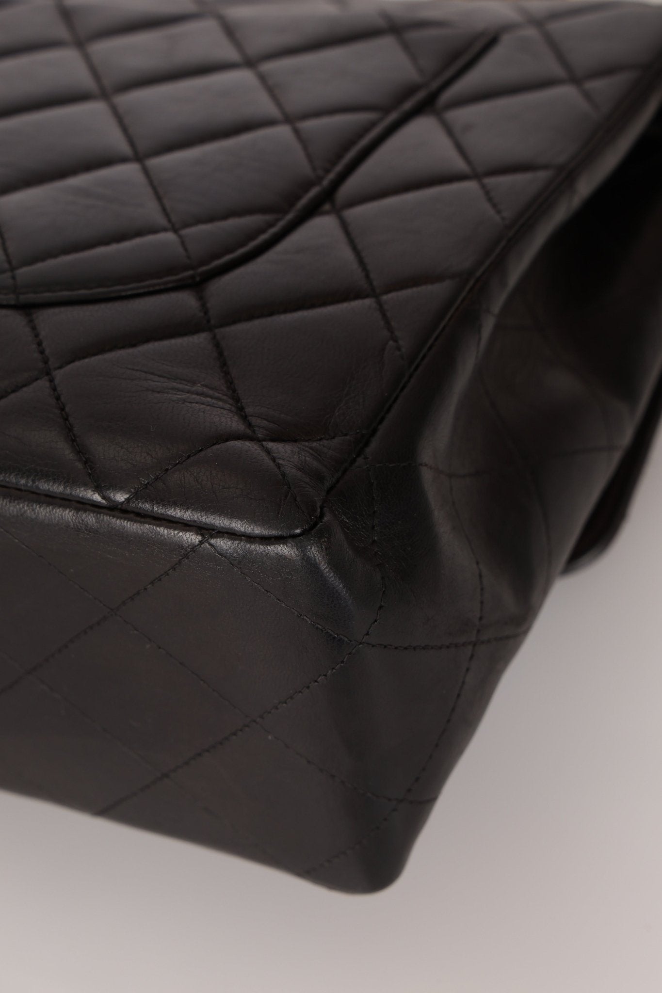 Chanel 1996 Turnlock Jumbo Flap Bag 24K GP - FashioNica