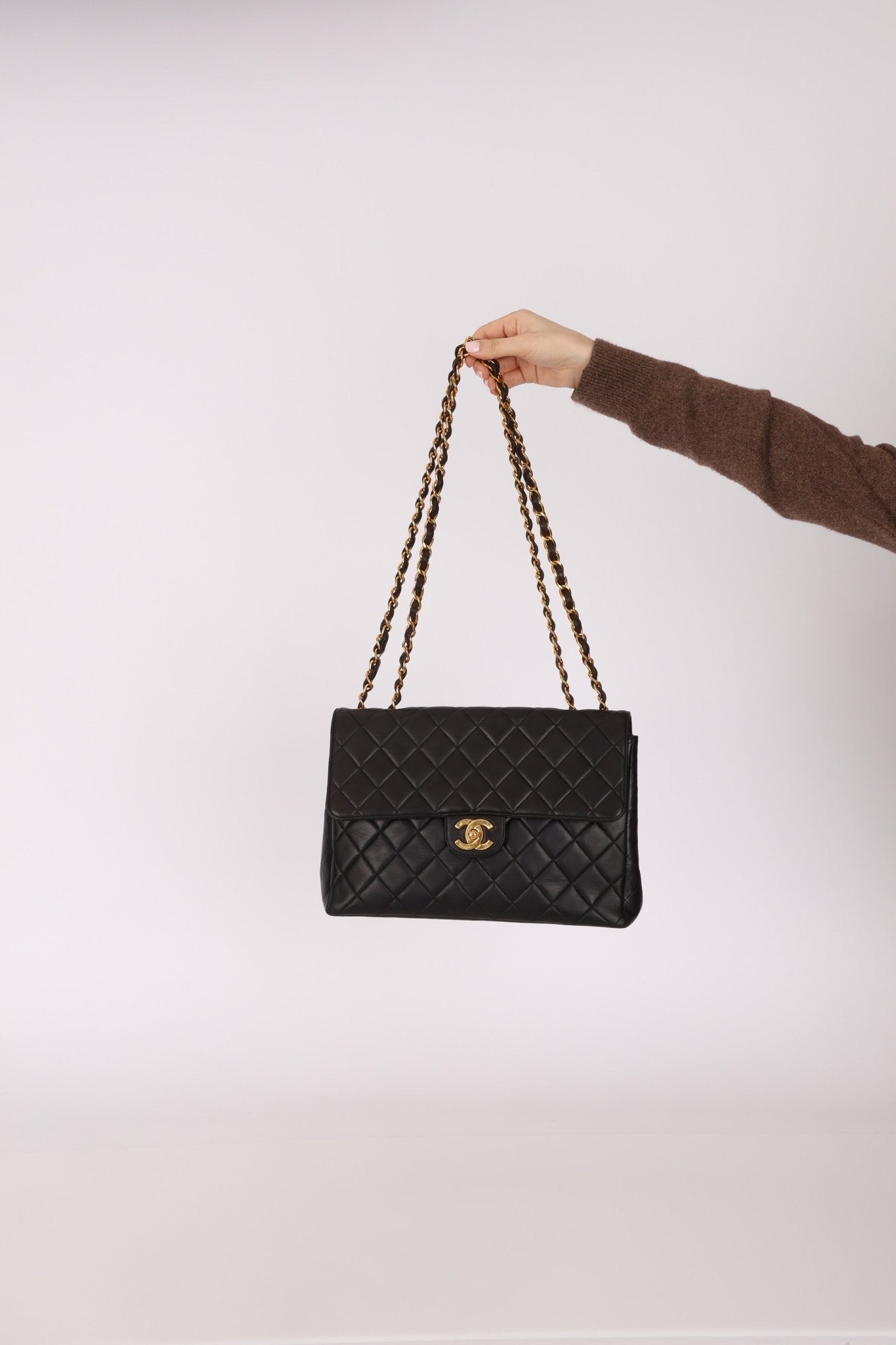 Chanel 1996 Turnlock Jumbo Flap Bag 24K GP - FashioNica