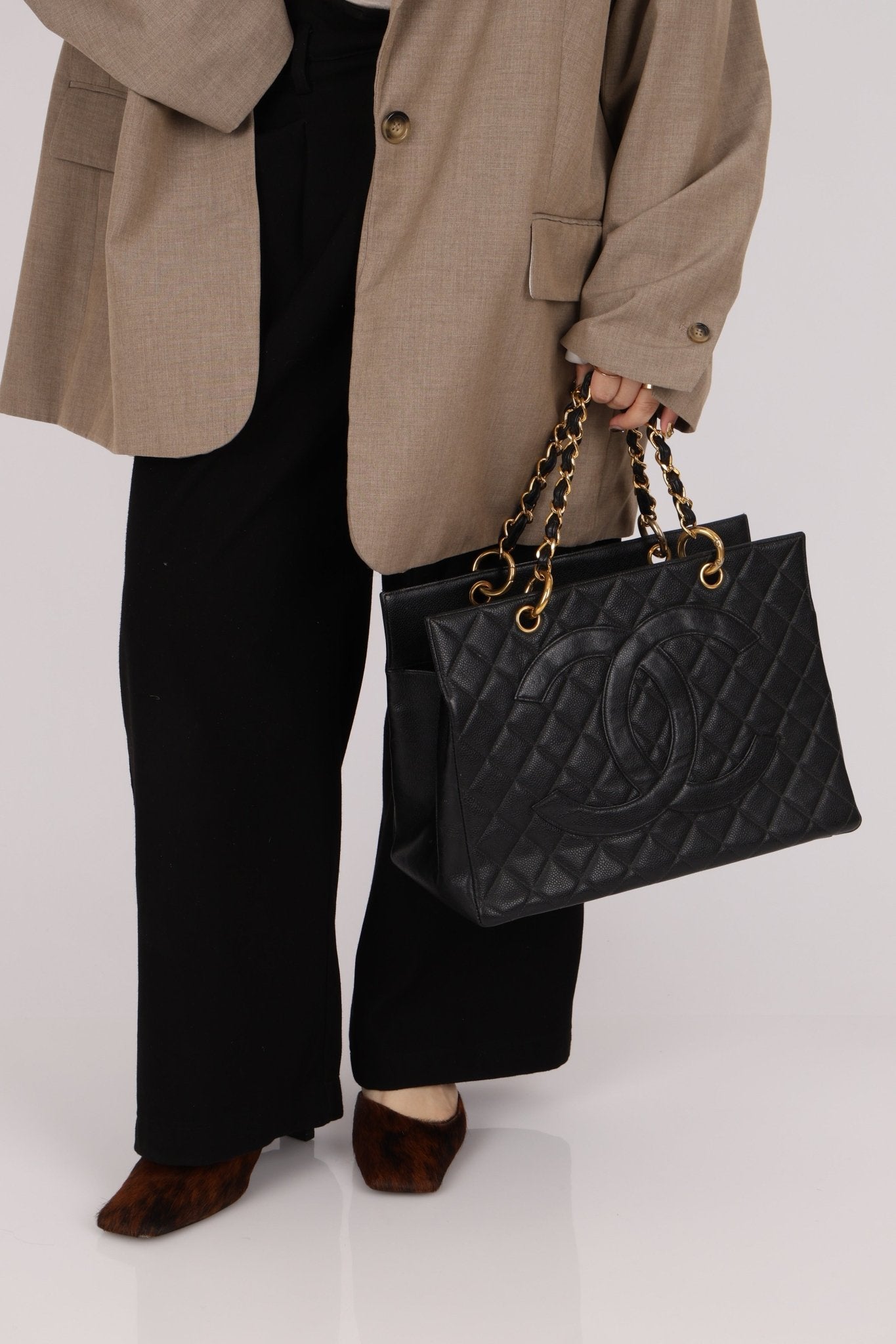 Chanel 1996 Vintage Caviar Grand Shopping Tote 24K GP - FashioNica