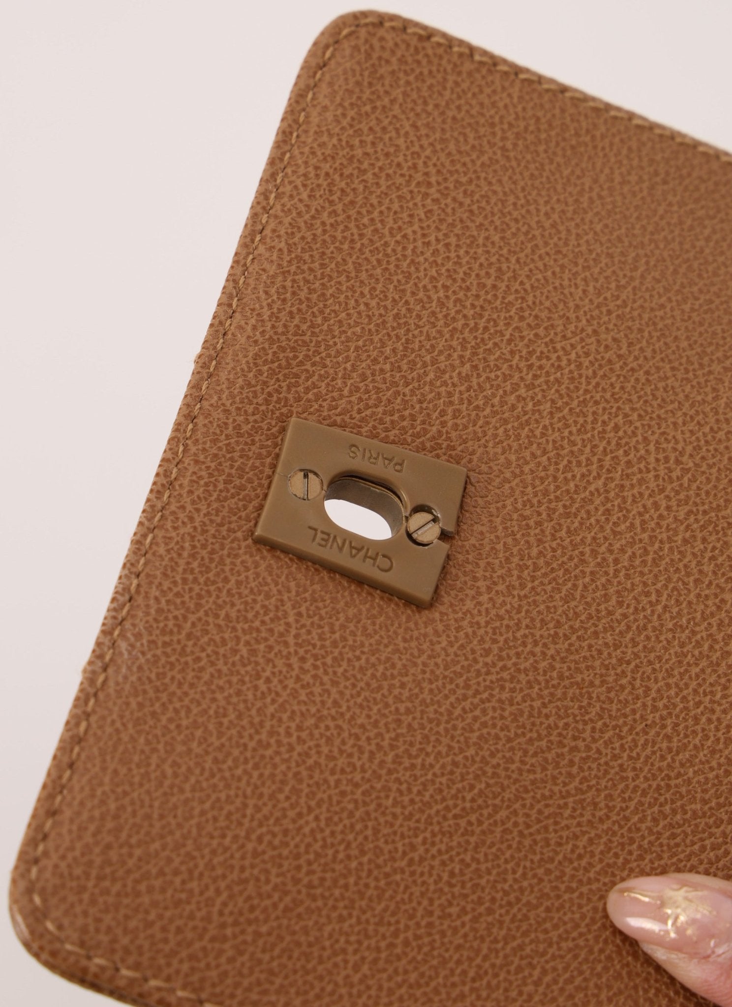 Chanel 1997 Caviar Turnlock Beige Chain Bag - FashioNica