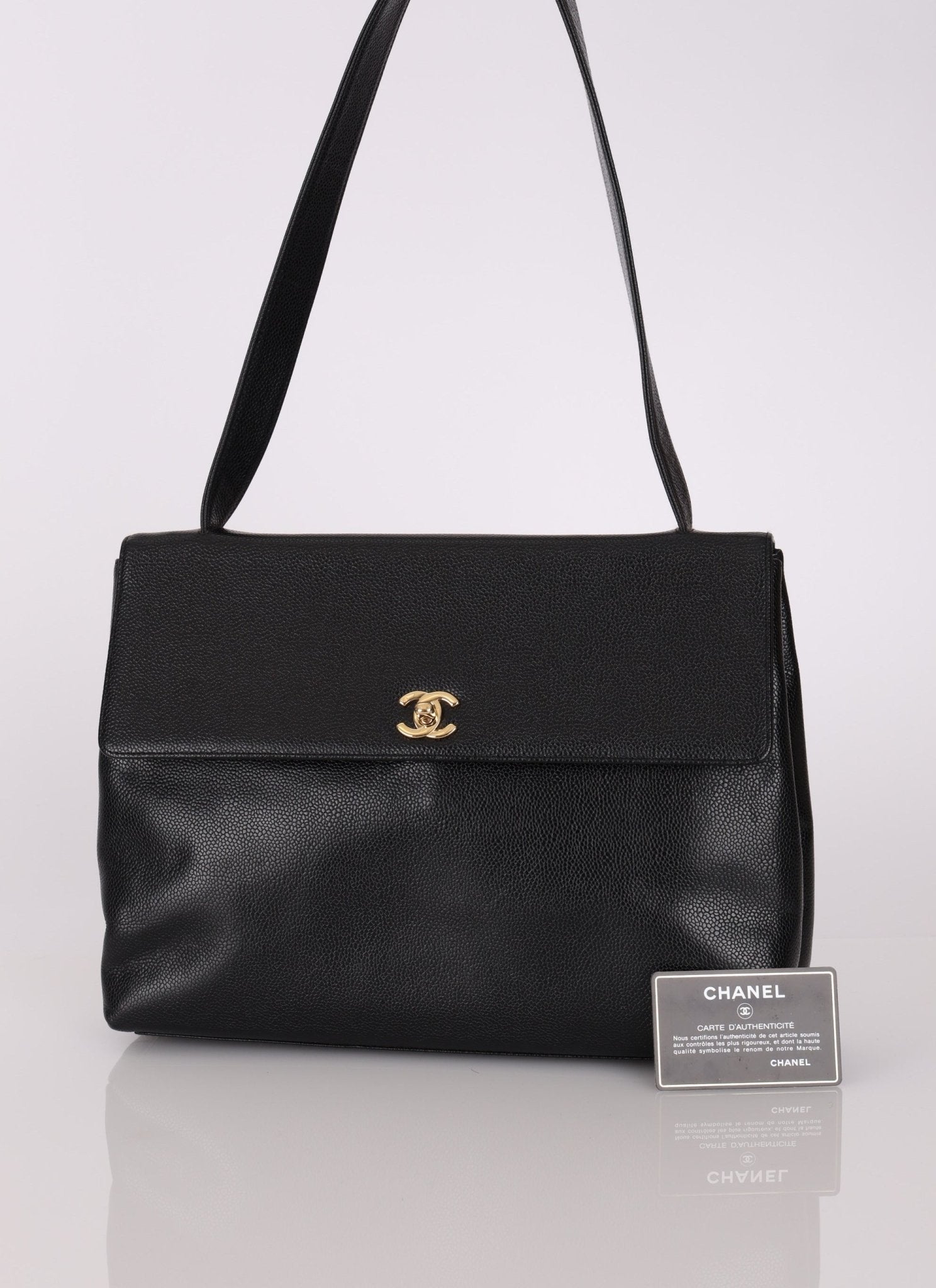 Chanel 1997 Caviar Turnlock Shoulder Bag - FashioNica