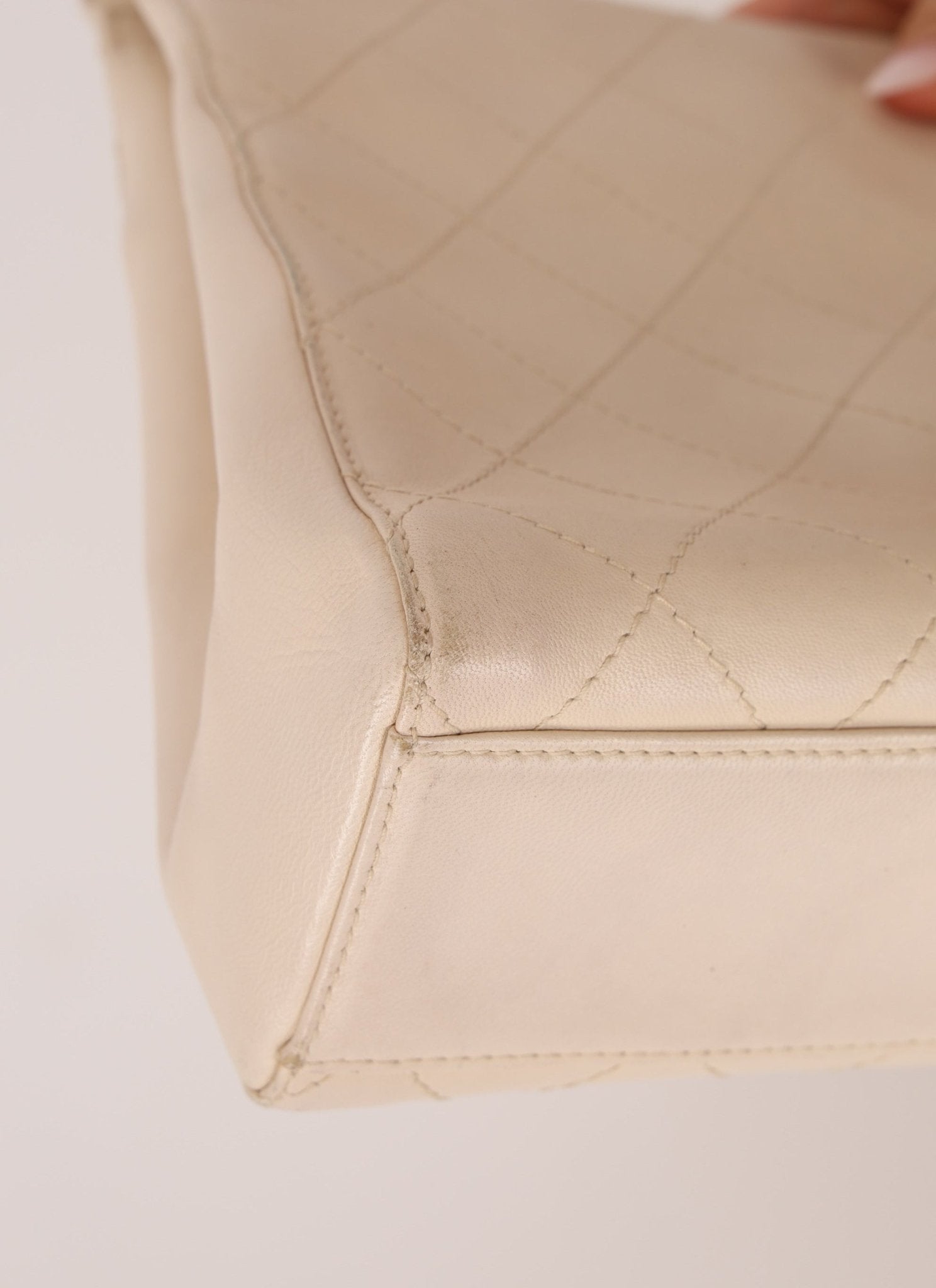 Chanel 1997 Cream Lambskin Kelly Shoulder Bag 24K GP - FashioNica