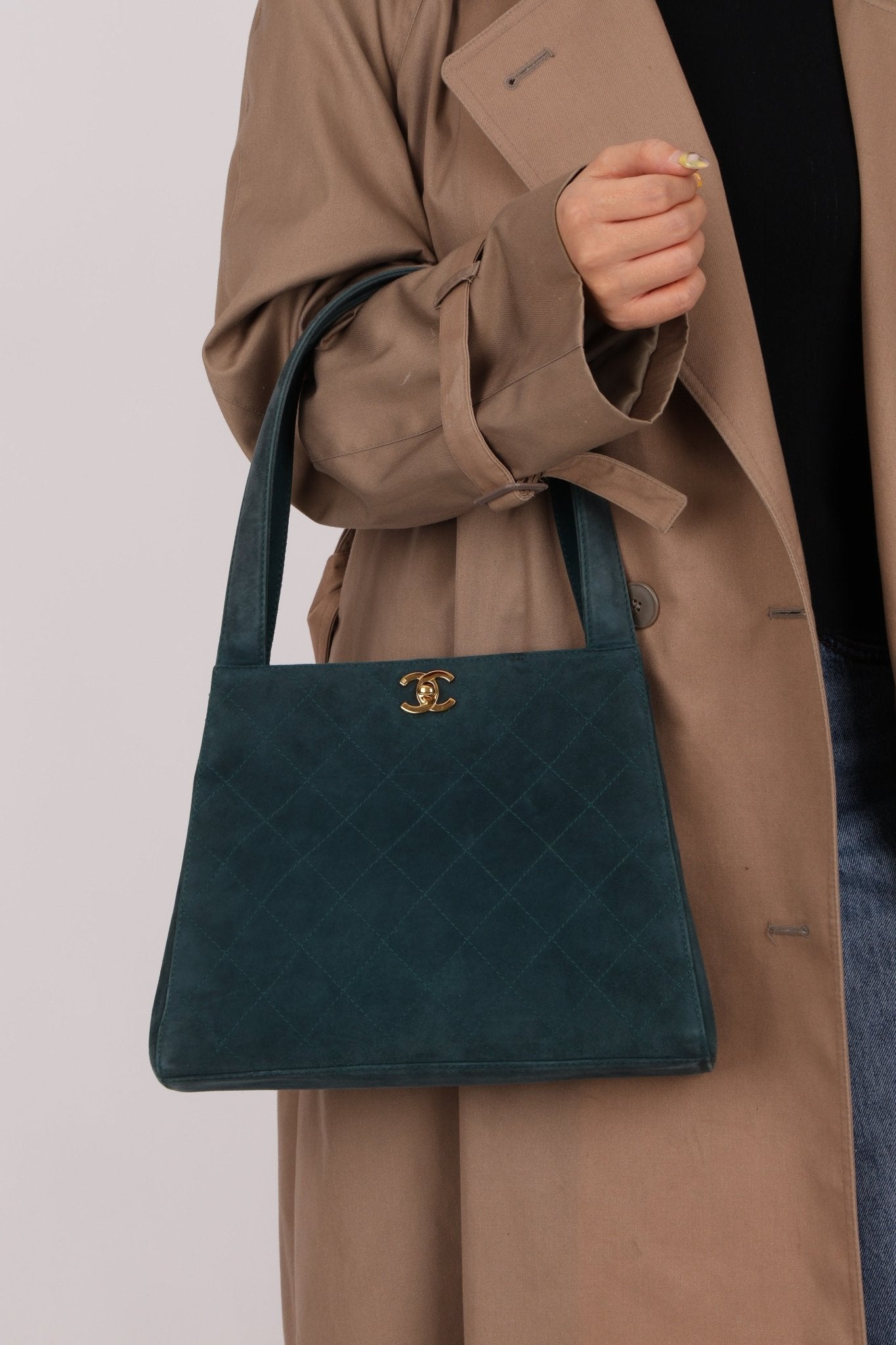 Chanel 1997 Emerald Suede Turnlock Kelly Shoulder Bag 24K GP - FashioNica