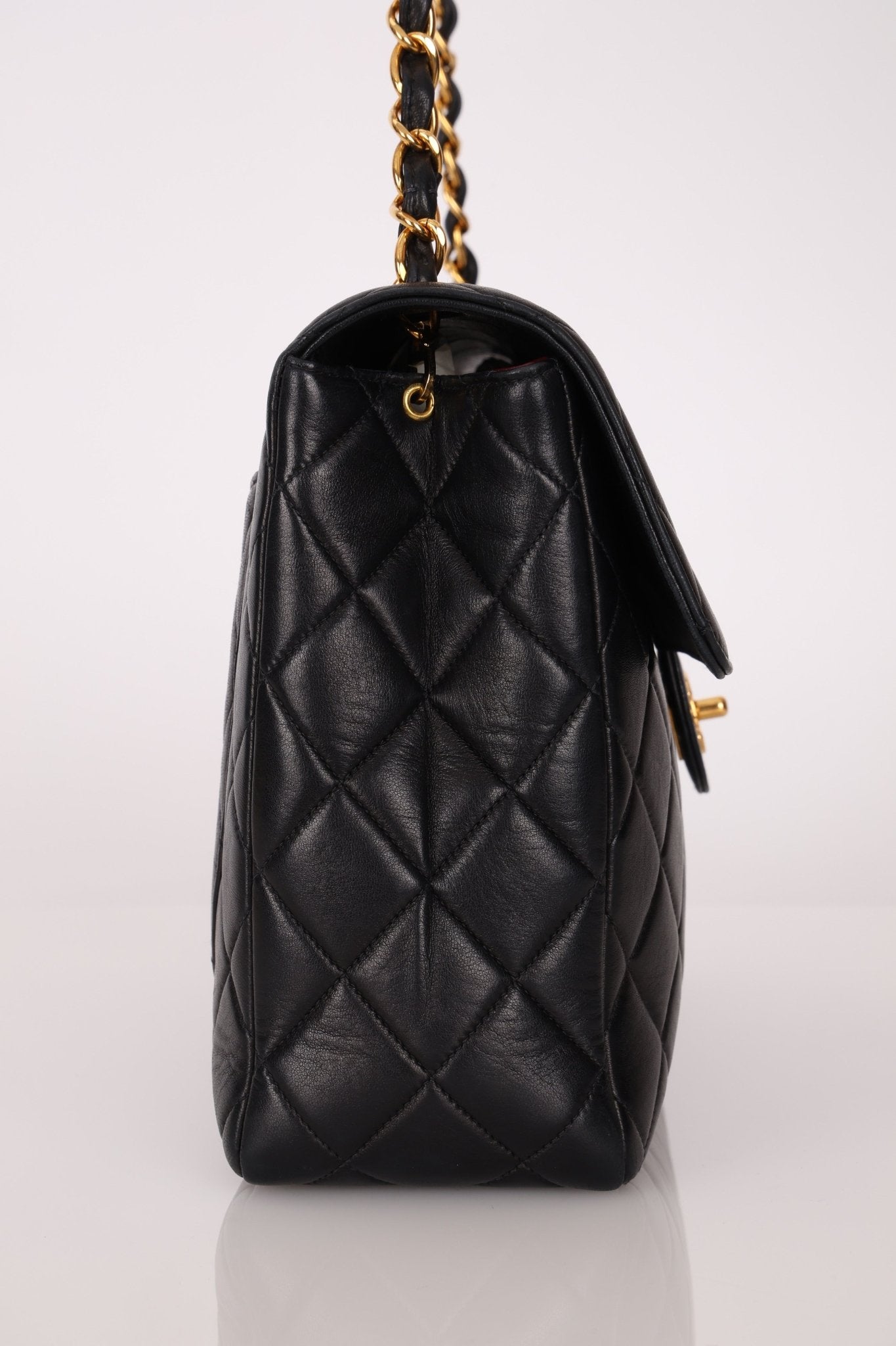 Chanel 1997 Jumbo Lambskin Turnlock Single Flap 24K GP - FashioNica