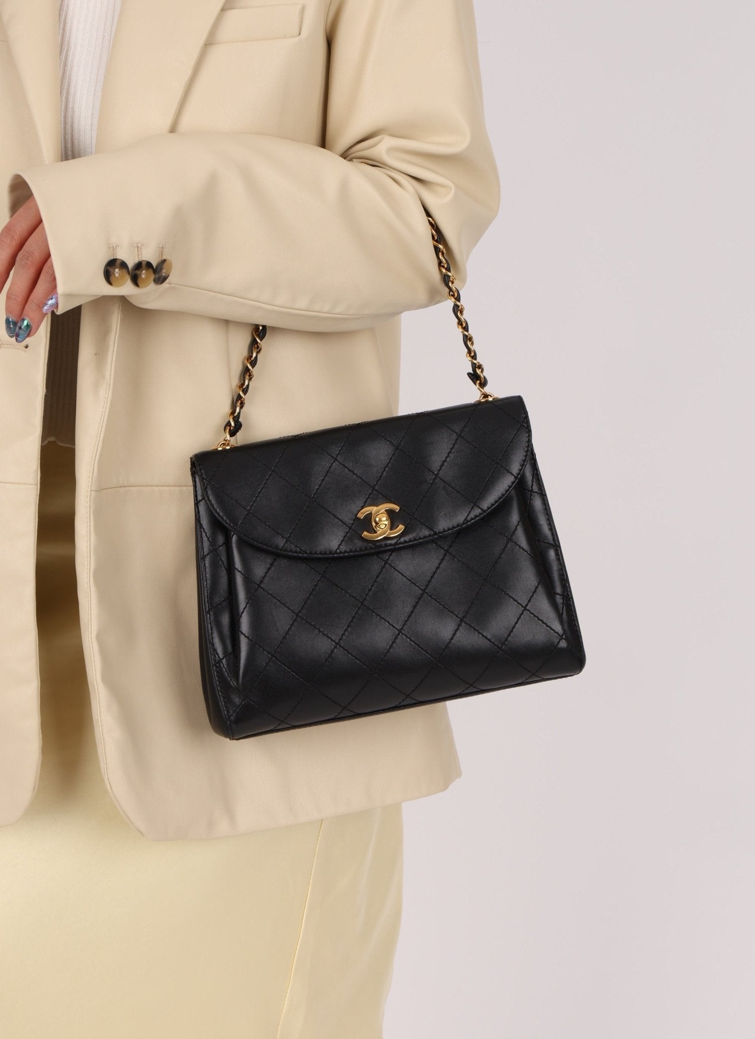 Chanel 1997 Lambskin Kelly Rounded Flap - FashioNica